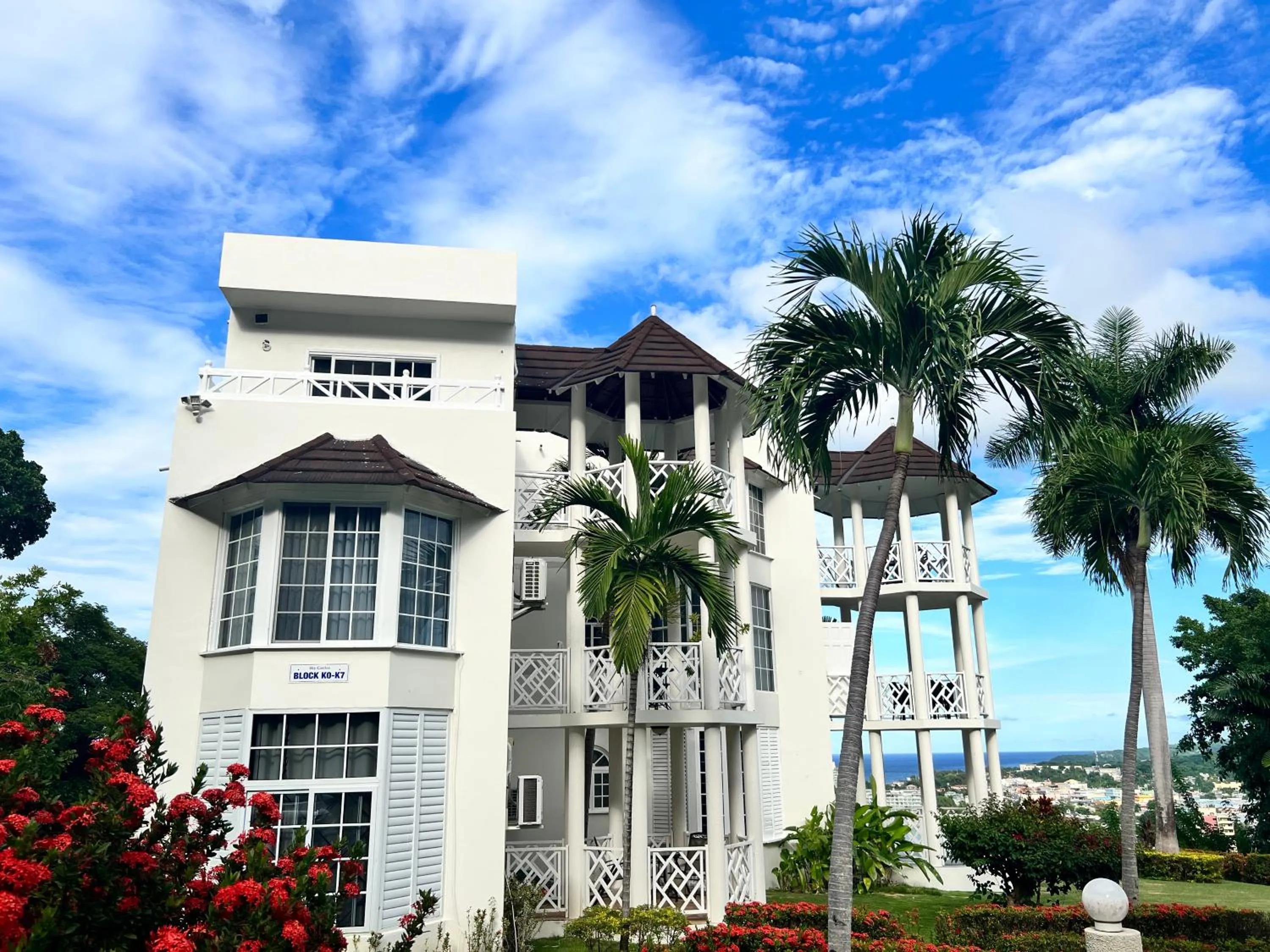 Penthouse On The Ridge