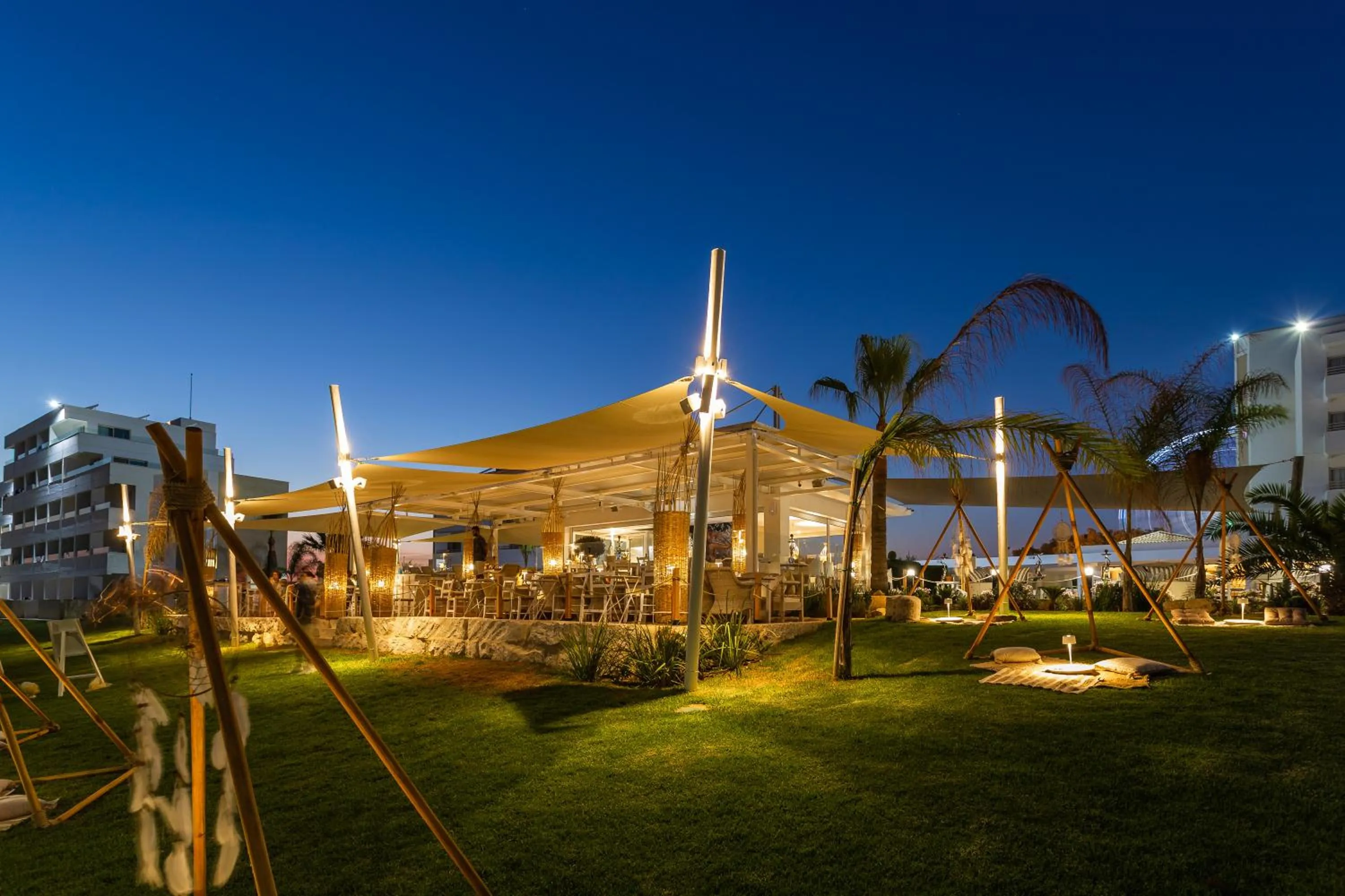 Property building in Piere - Anne Beach Hotel