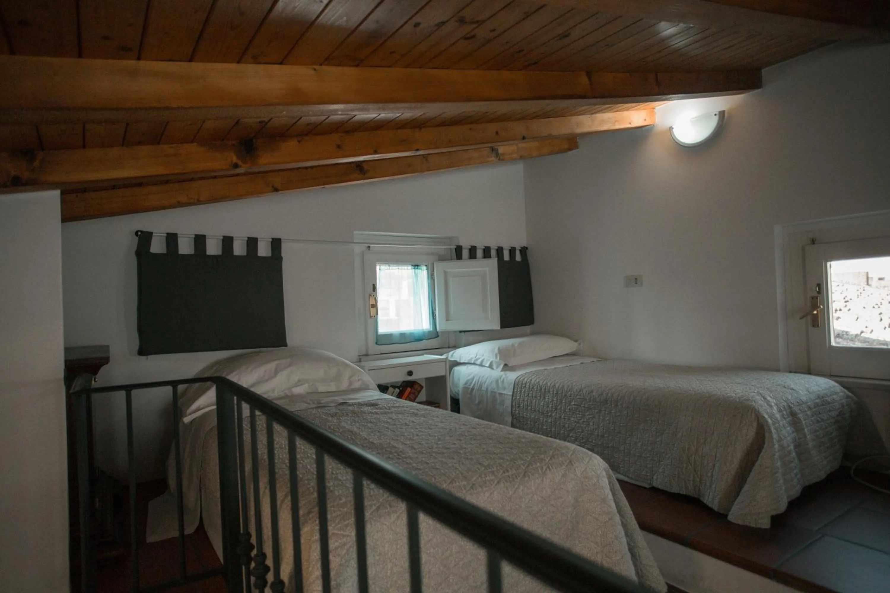 Bedroom, Bed in Donna Lina