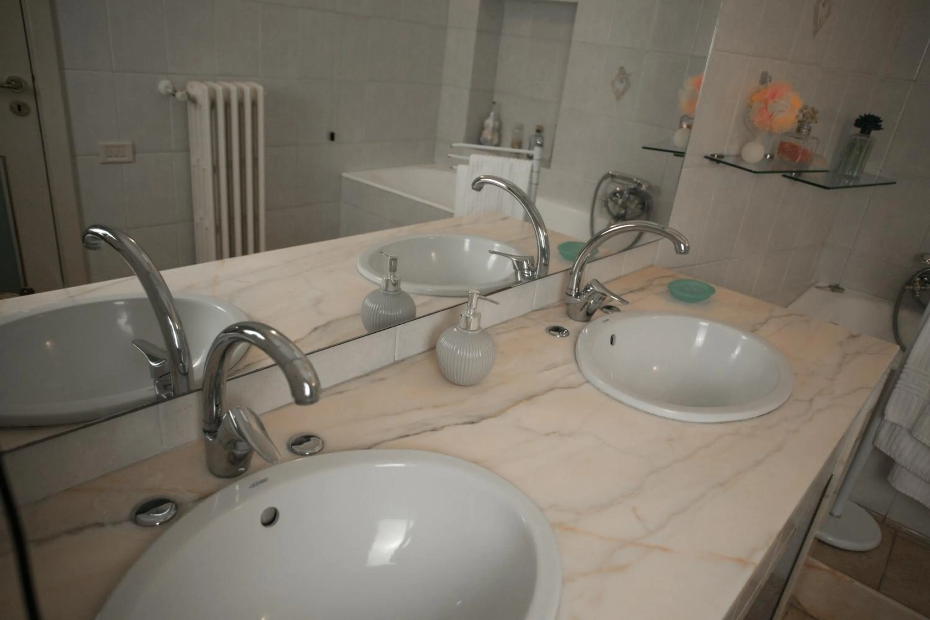 Bathroom in Donna Lina