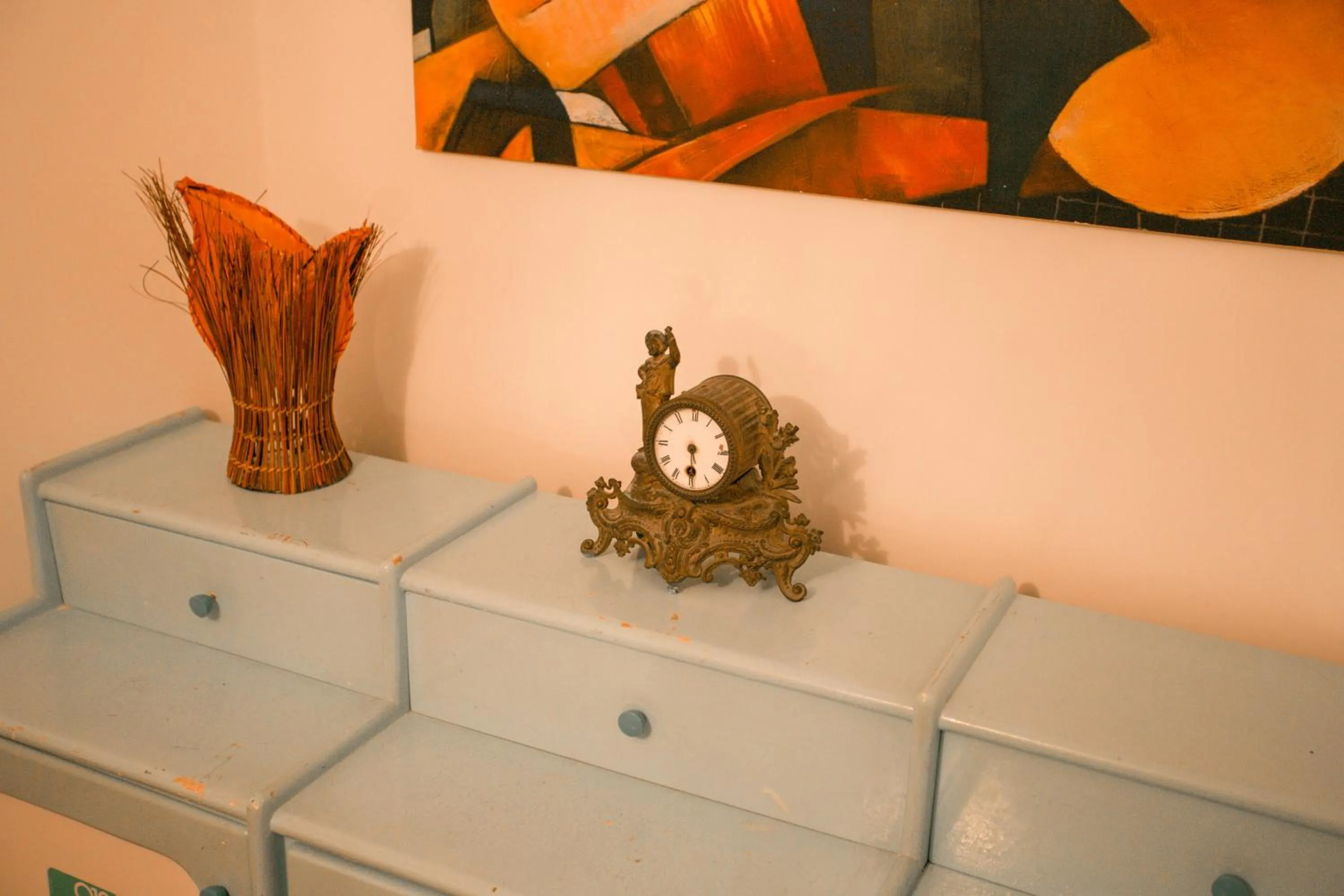 Decorative detail in Donna Lina