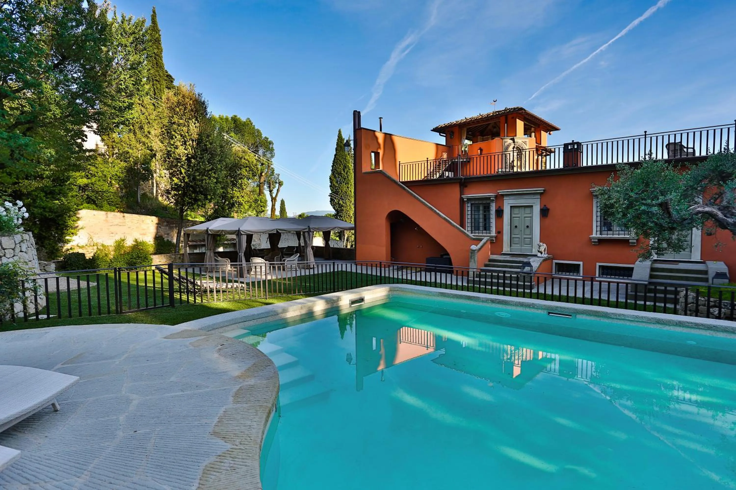 Sunset in Villa Le Fontanelle