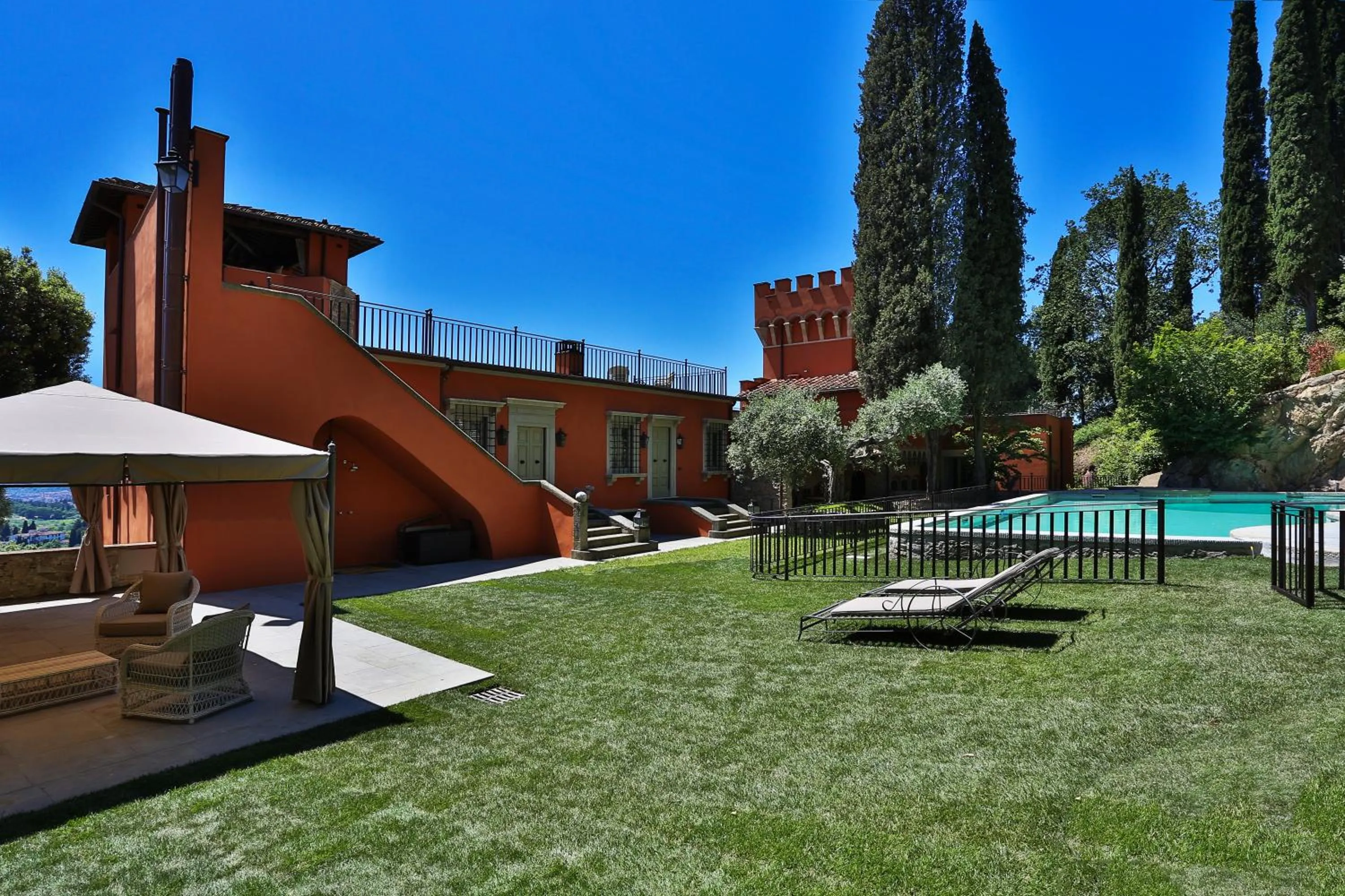 Property building in Villa Le Fontanelle