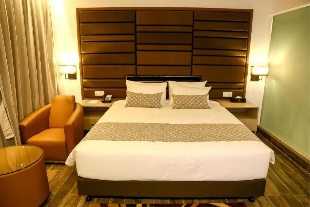 Bed in Best Western S K S Chattogram