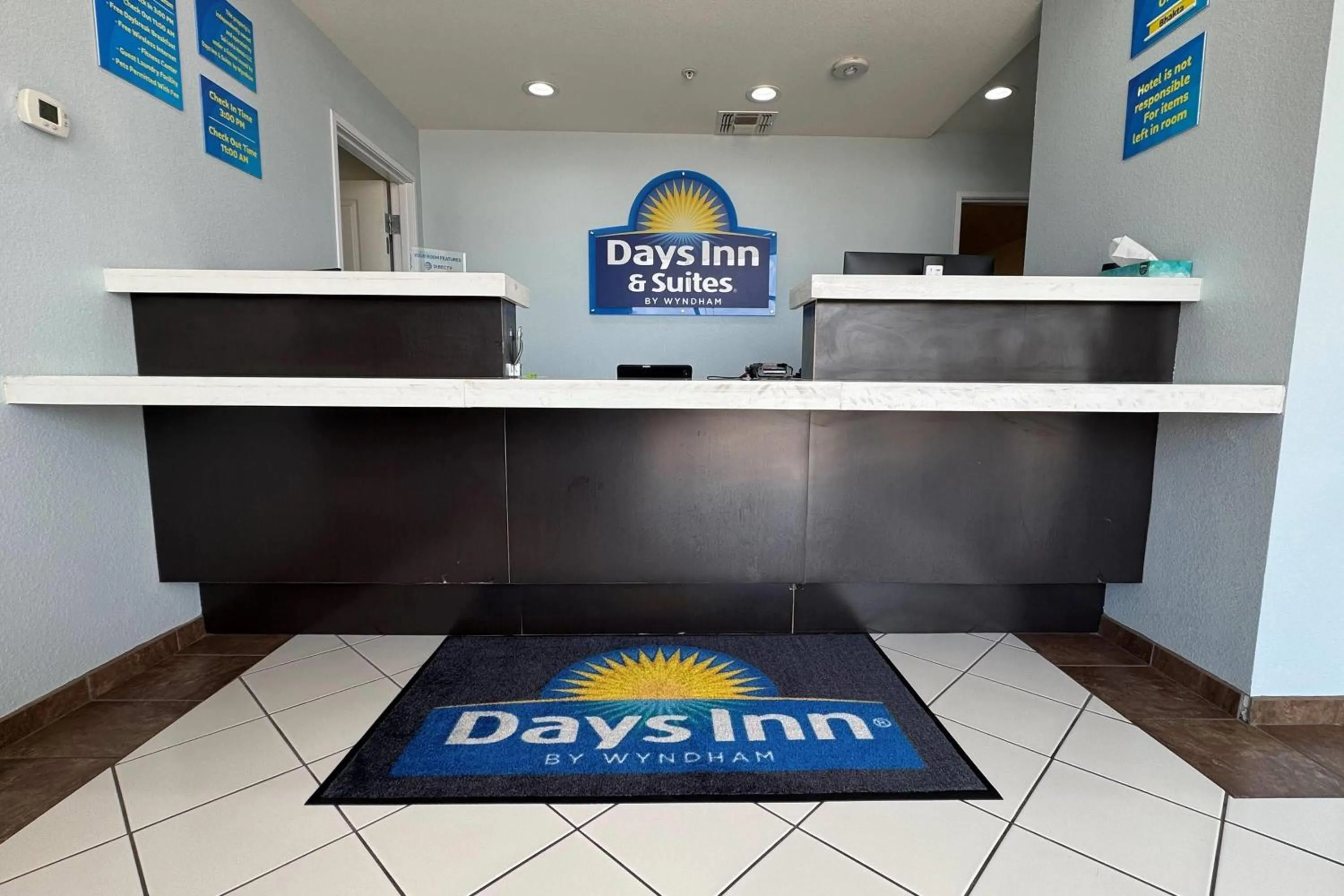 Lobby or reception in Days Inn & Suites by Wyndham Colorado City/I-20