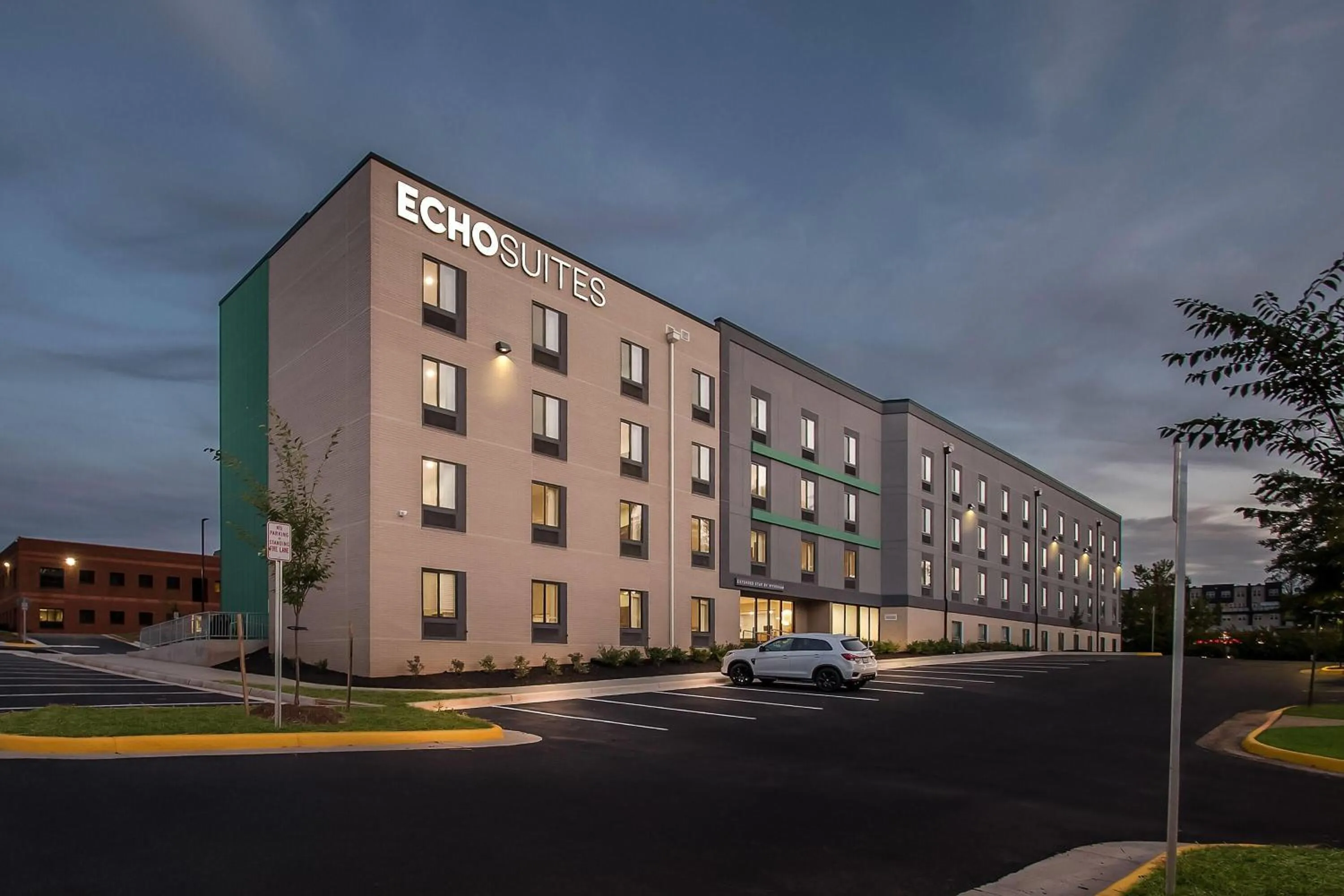 Property building in ECHO Suites Extended Stay by Wyndham Sterling