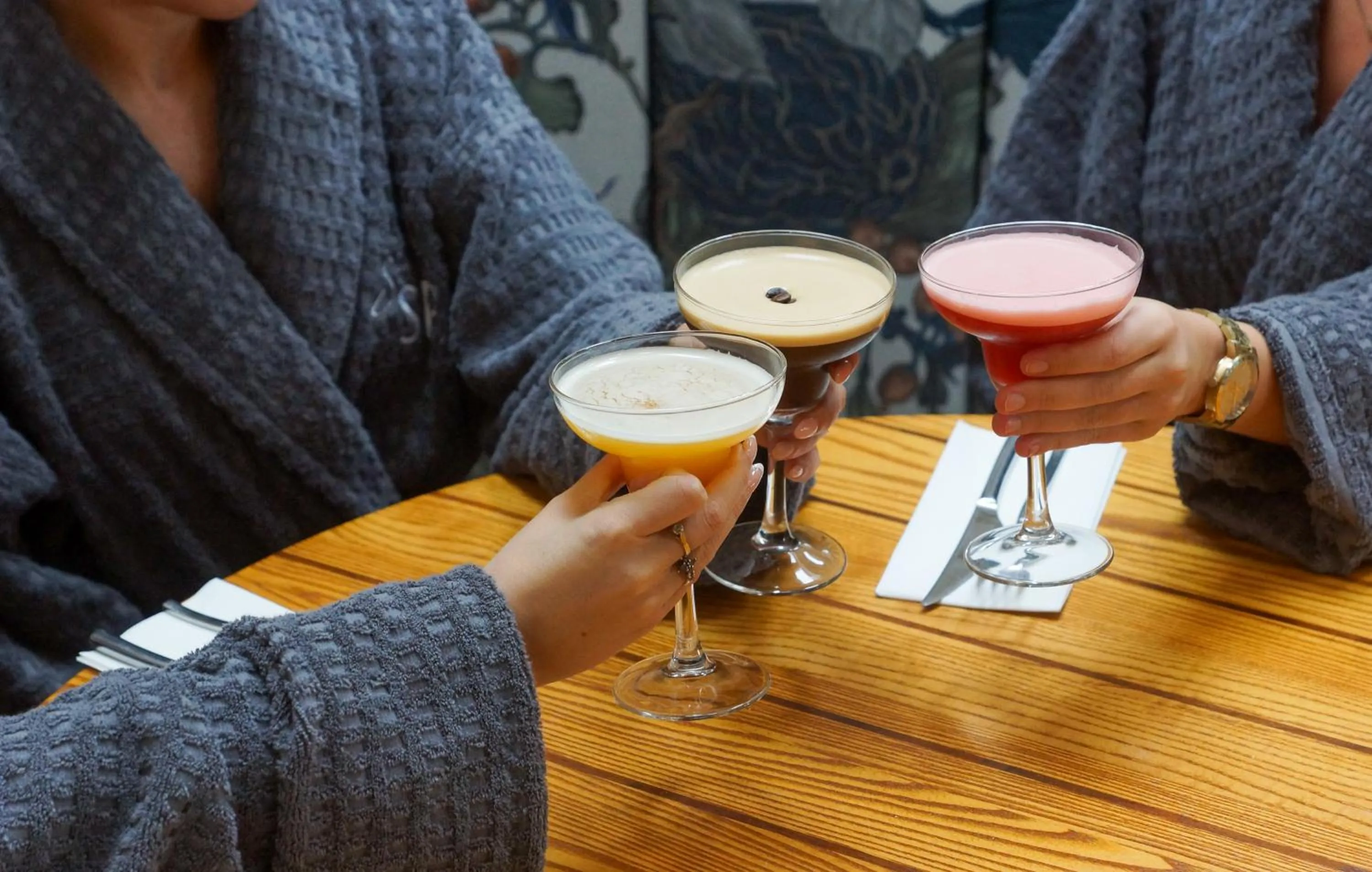 Lounge or bar in The Waterside Hotel & Spa