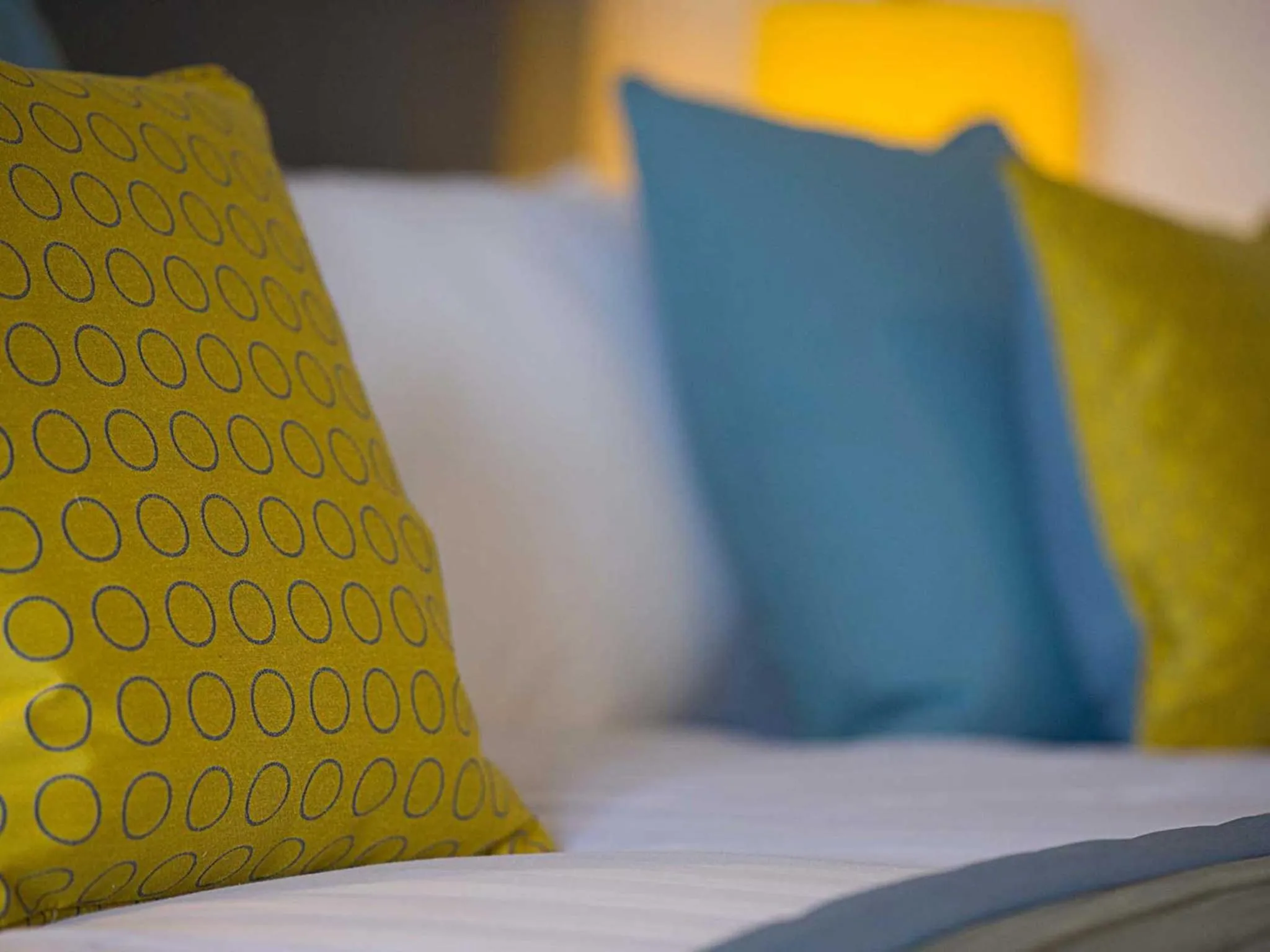 Bed in The Waterside Hotel