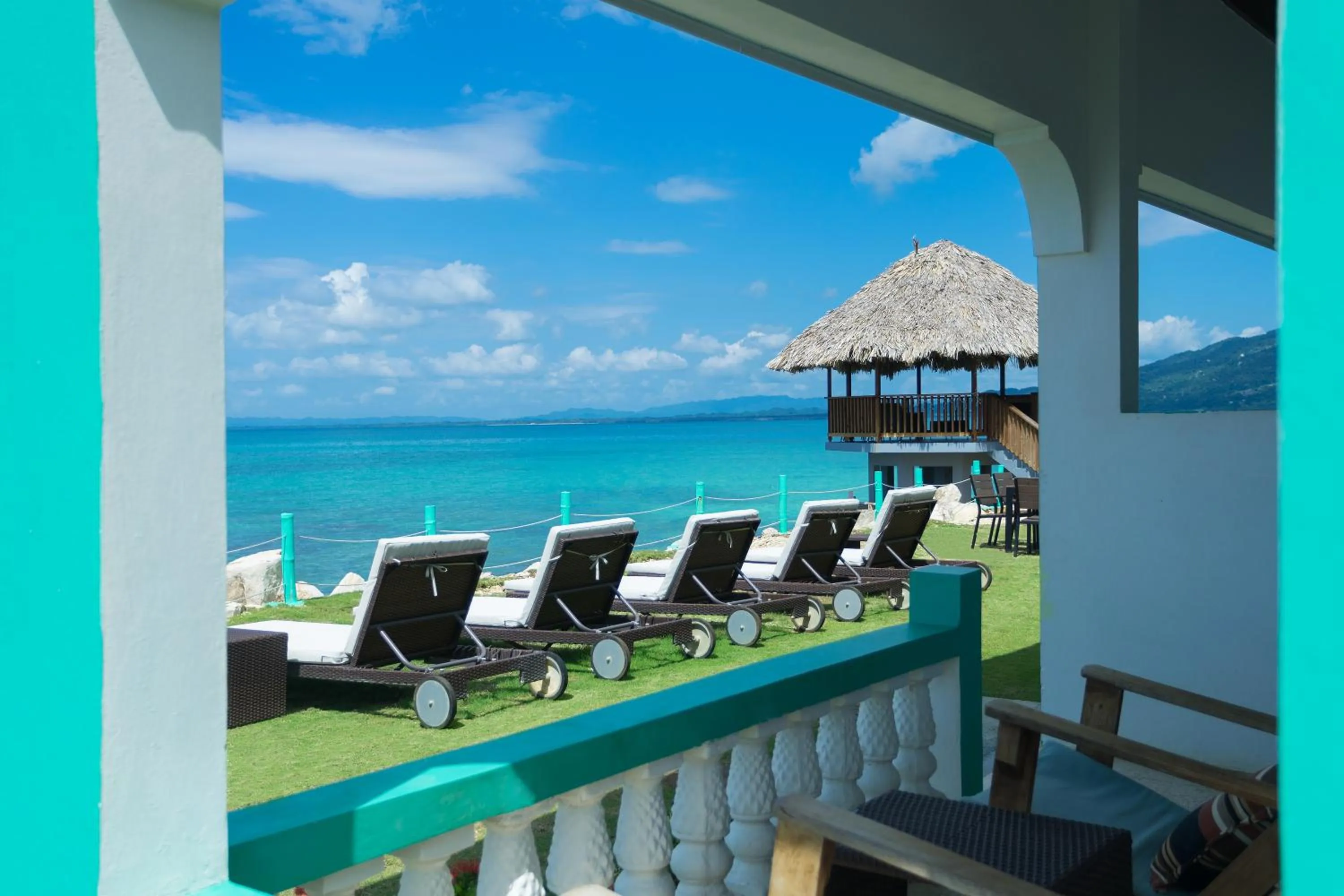 Property building in Luna Sea Inn