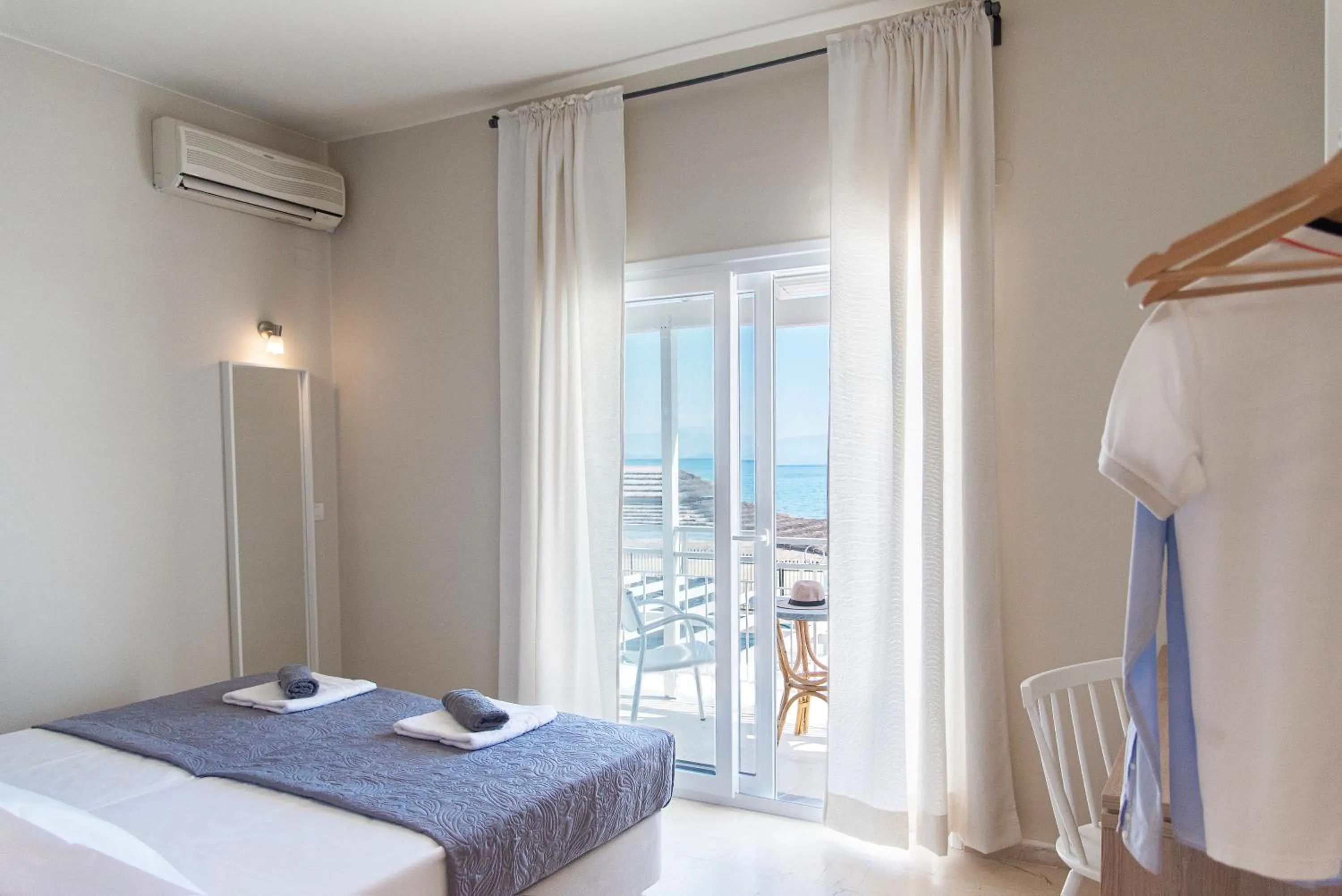 Bedroom, Bed in Ammos Apartments