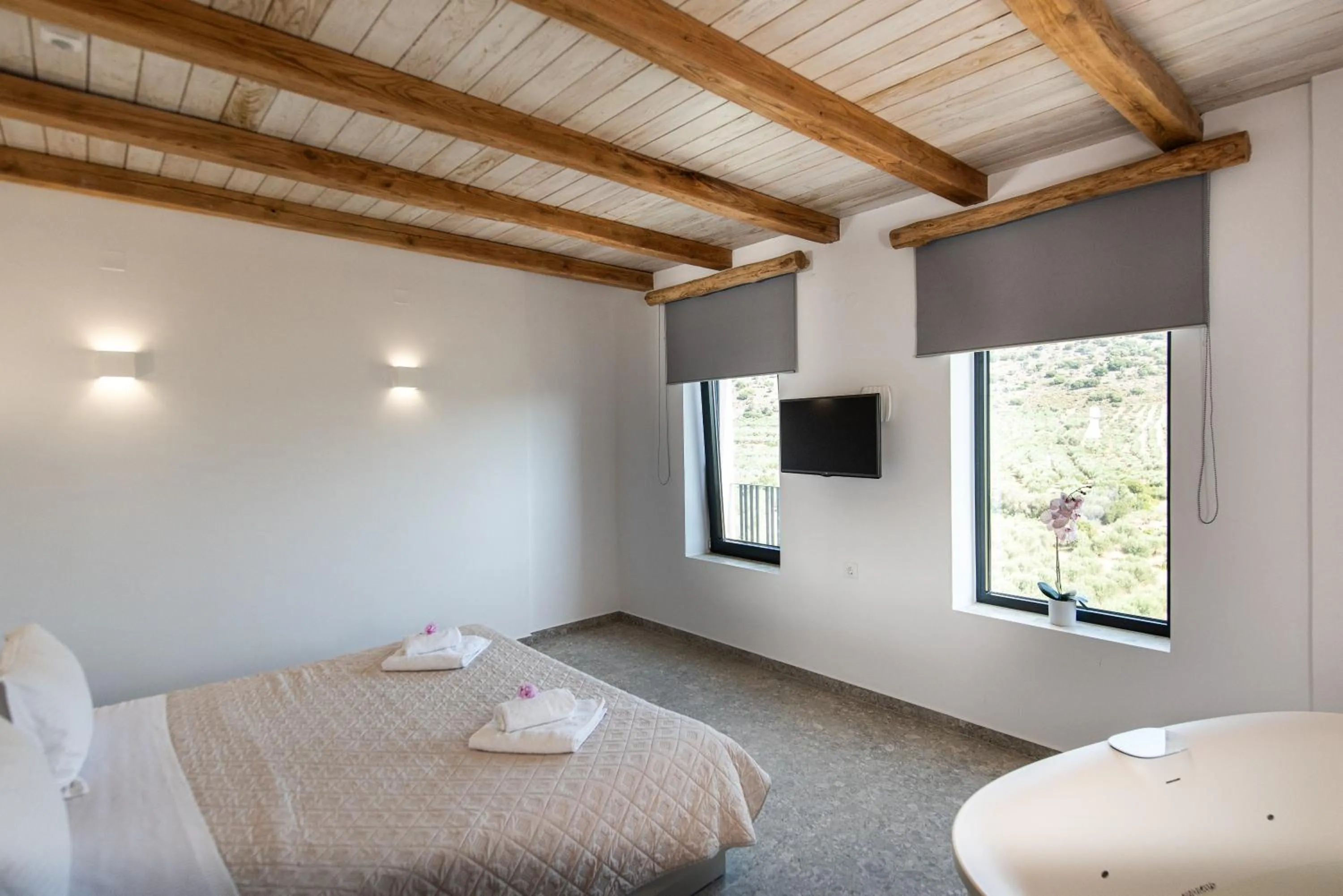 Bed in Lameriana Luxury Village