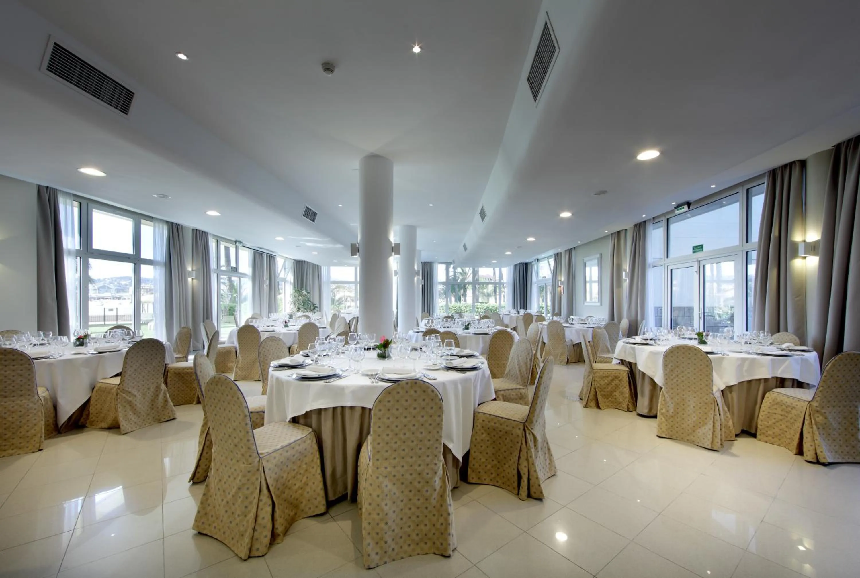 Restaurant/places to eat in Parador de Jávea