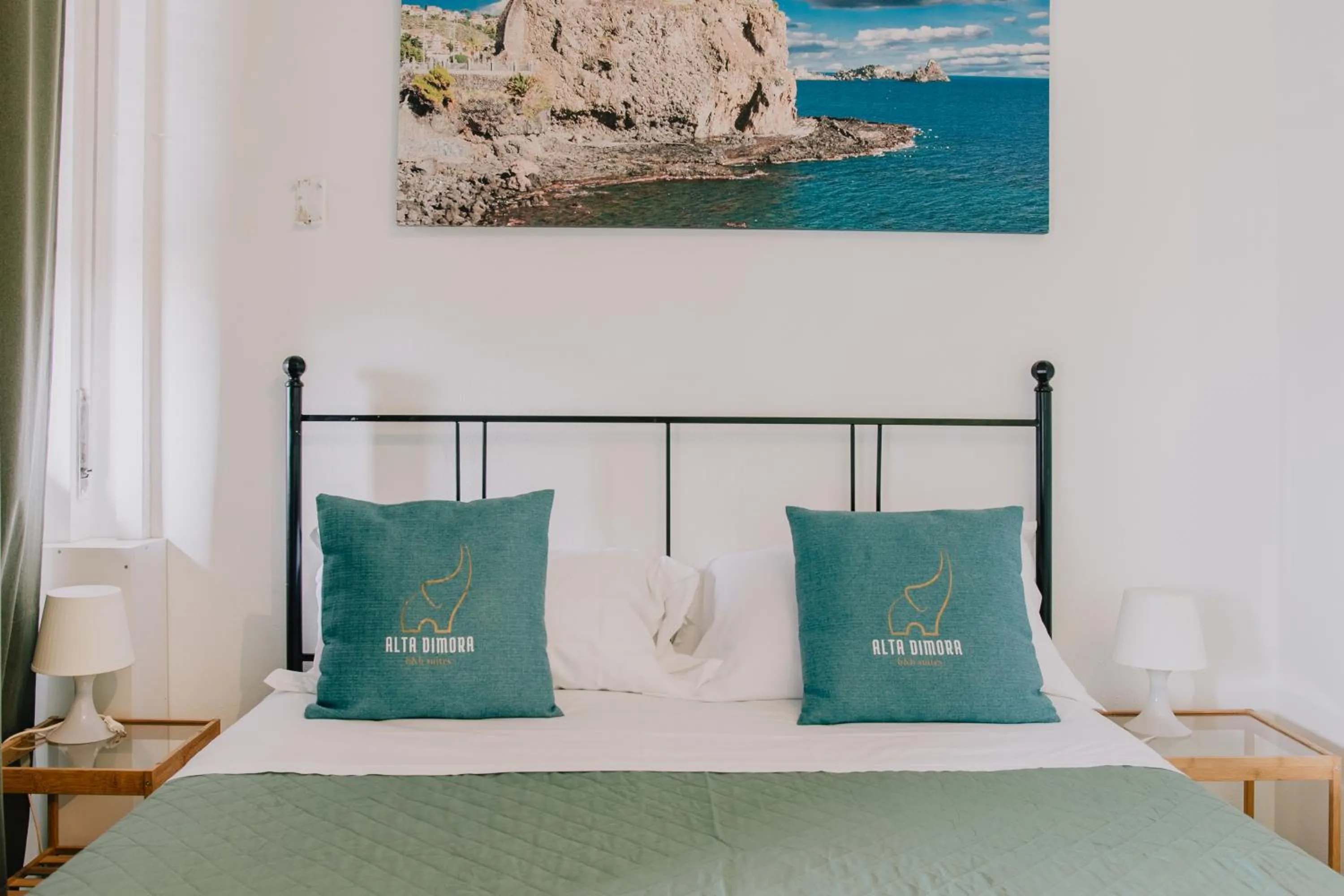 Bed in Alta Dimora b&b suites