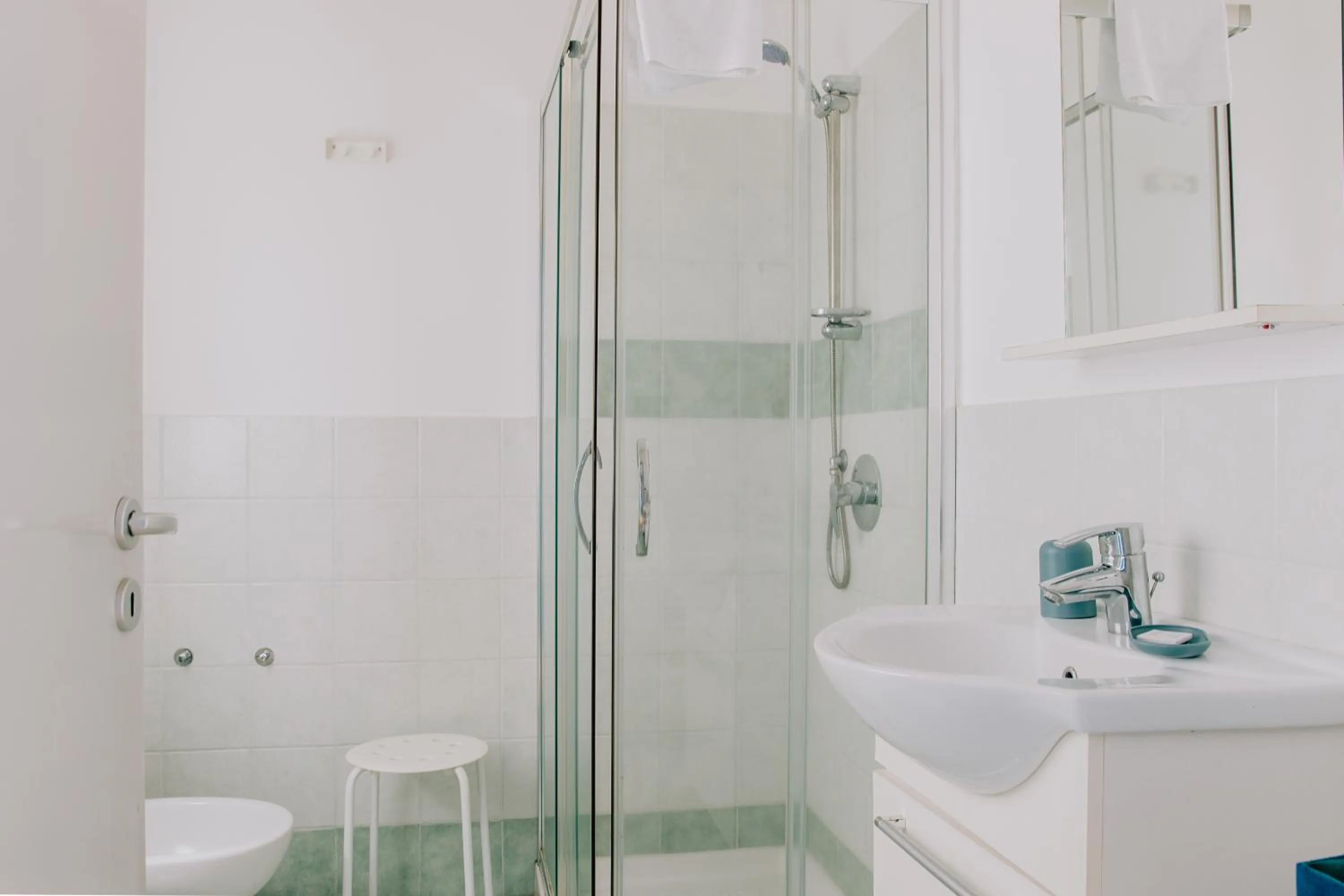 Shower in Alta Dimora b&b suites