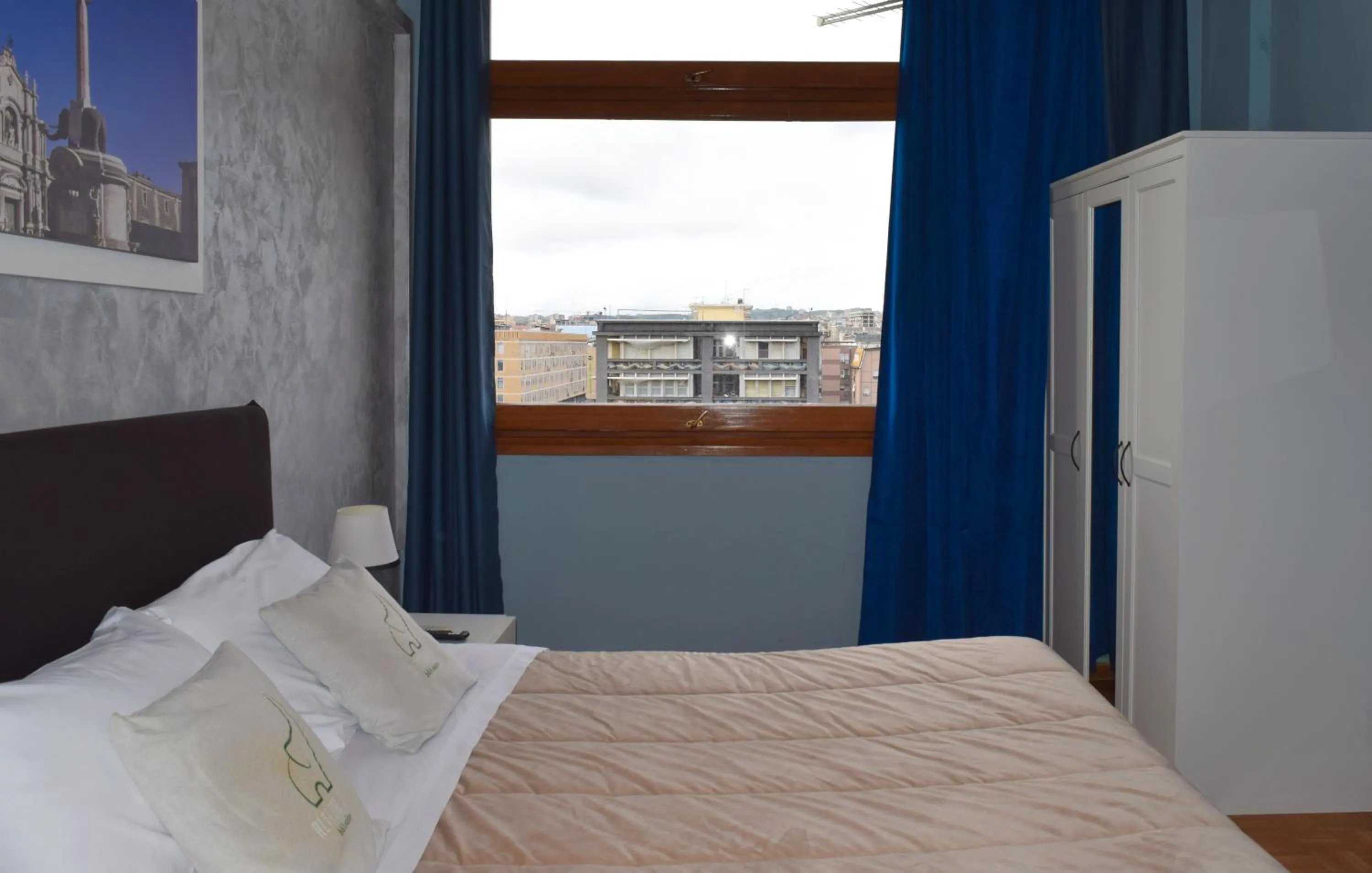 Bed in Alta Dimora b&b suites