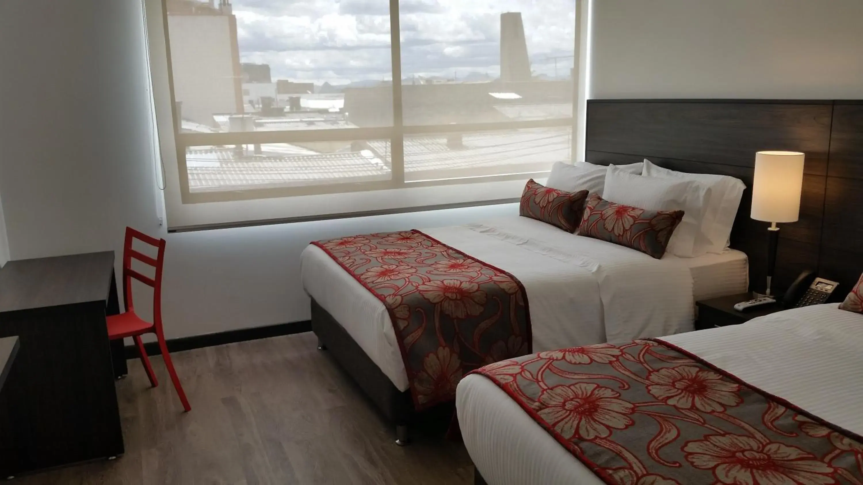 Family Room in AZ Hotel Family Room in AZ Hotel