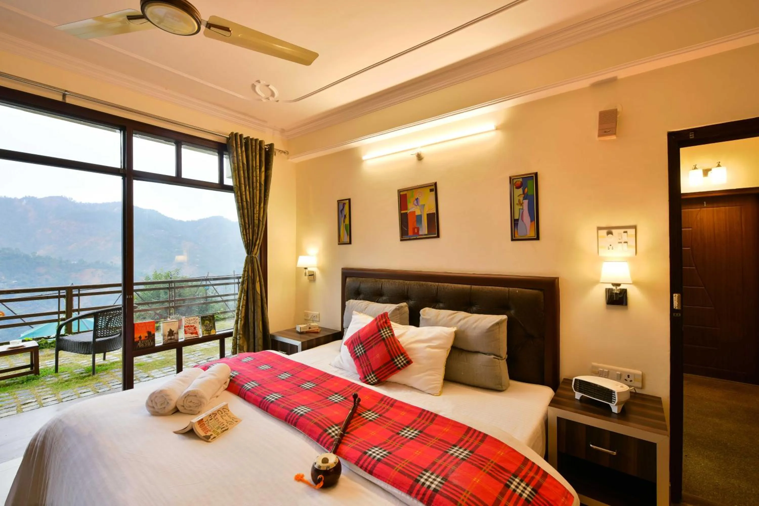 Bed in Zostel Homes Mashobra (Shimla)