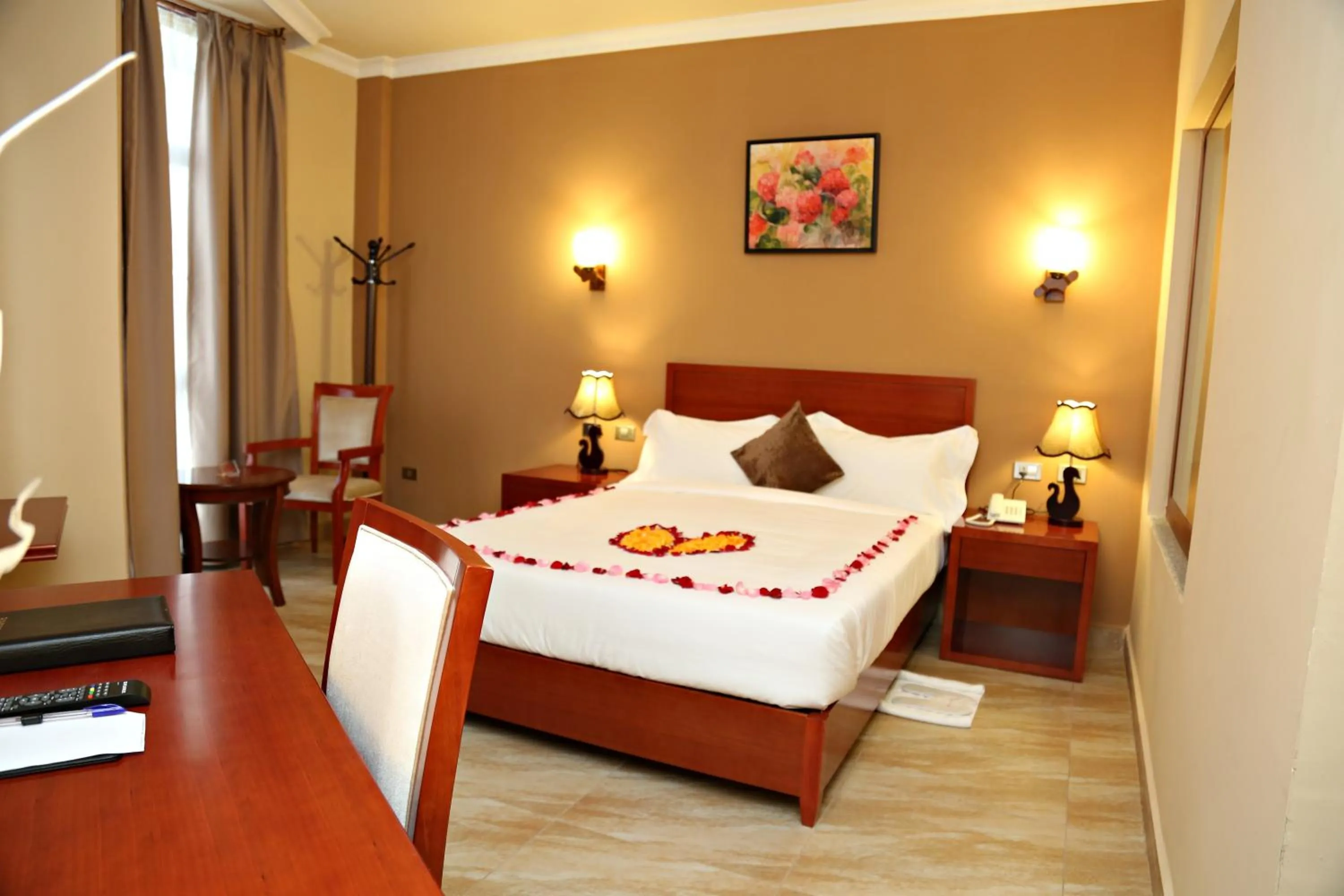 Photo of the whole room, Bed in Ye Afoli International Hotel