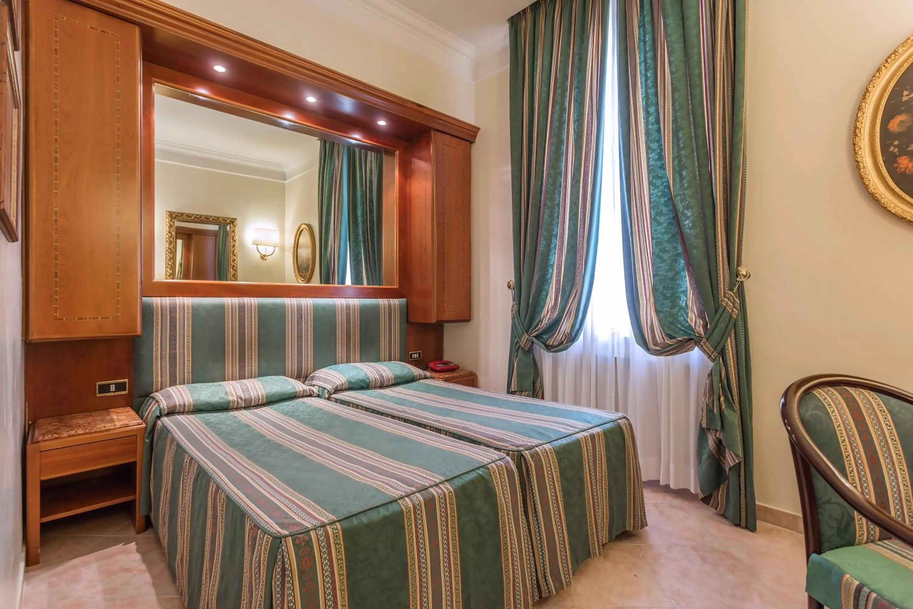 Bed in Raeli Hotel Lazio