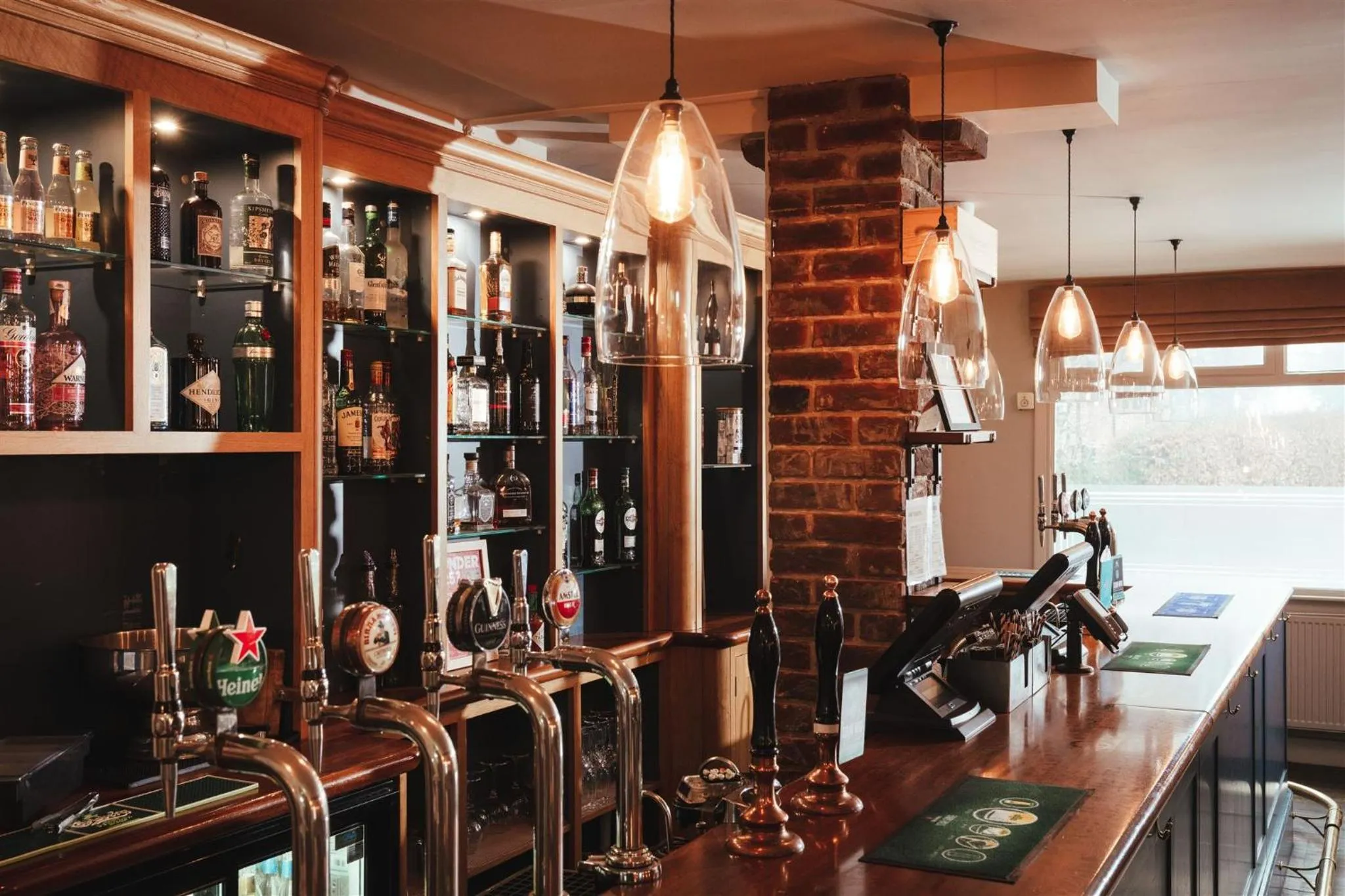 Lounge or bar in The Goudhurst Inn