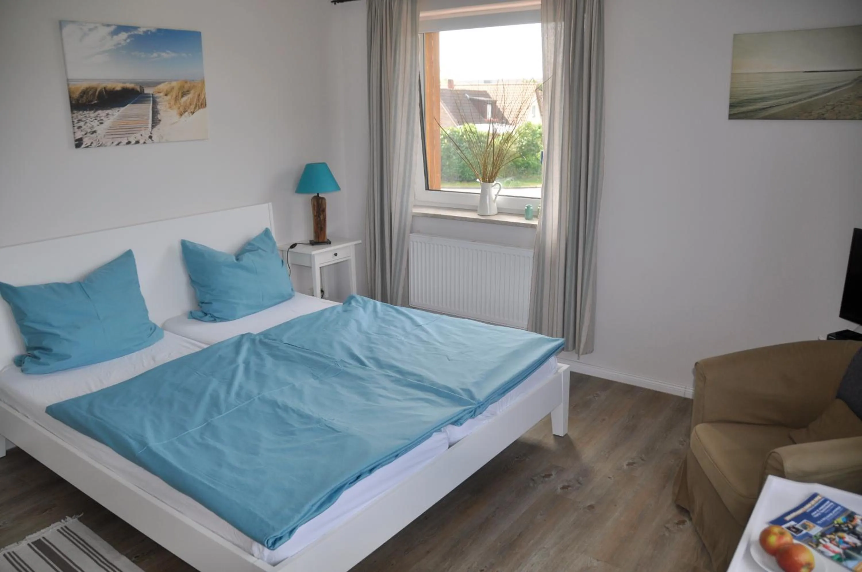 Bed in Hotel & Ferienunterkünfte Hus Seeblick