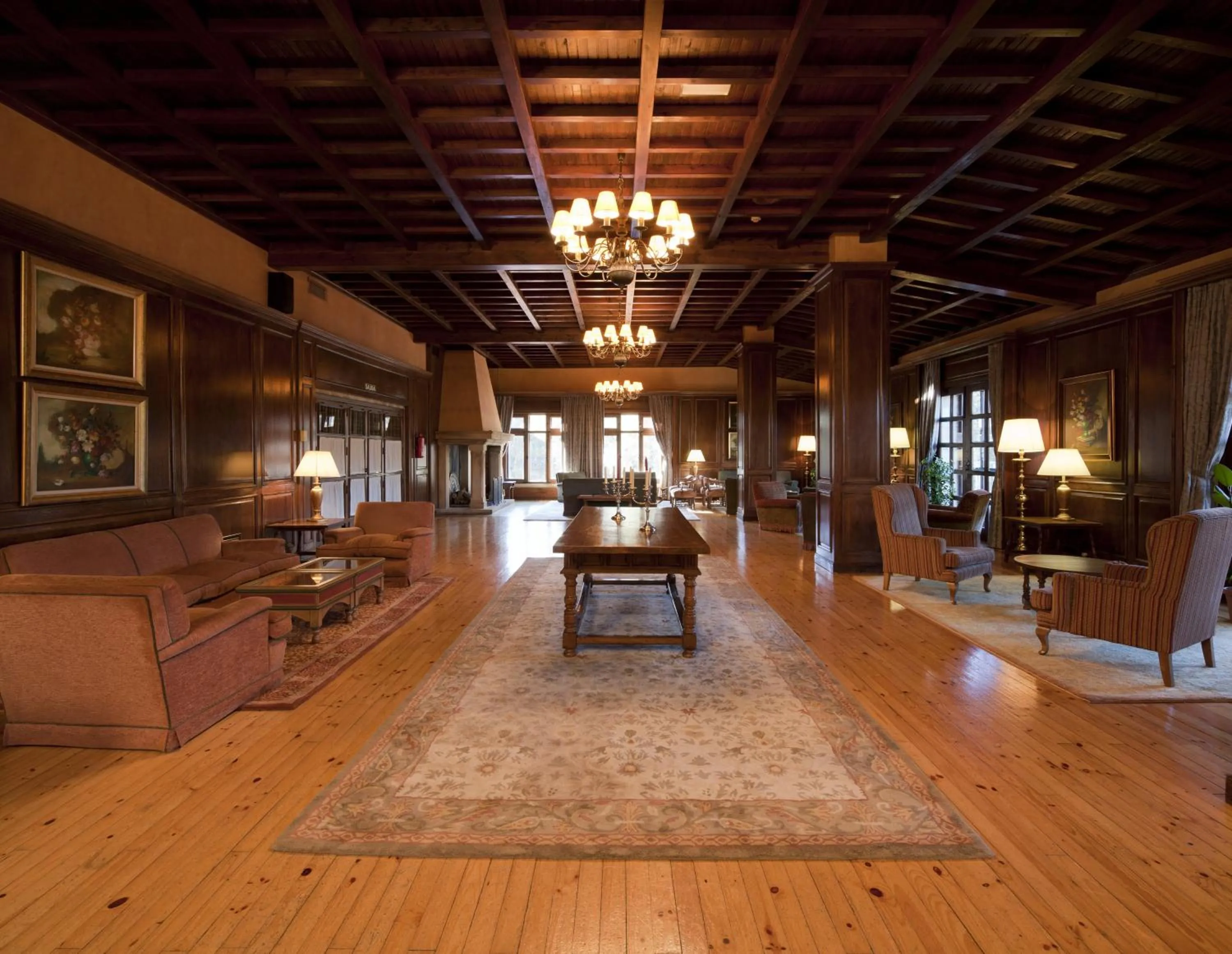 Living room in Parador de Cervera de Pisuerga
