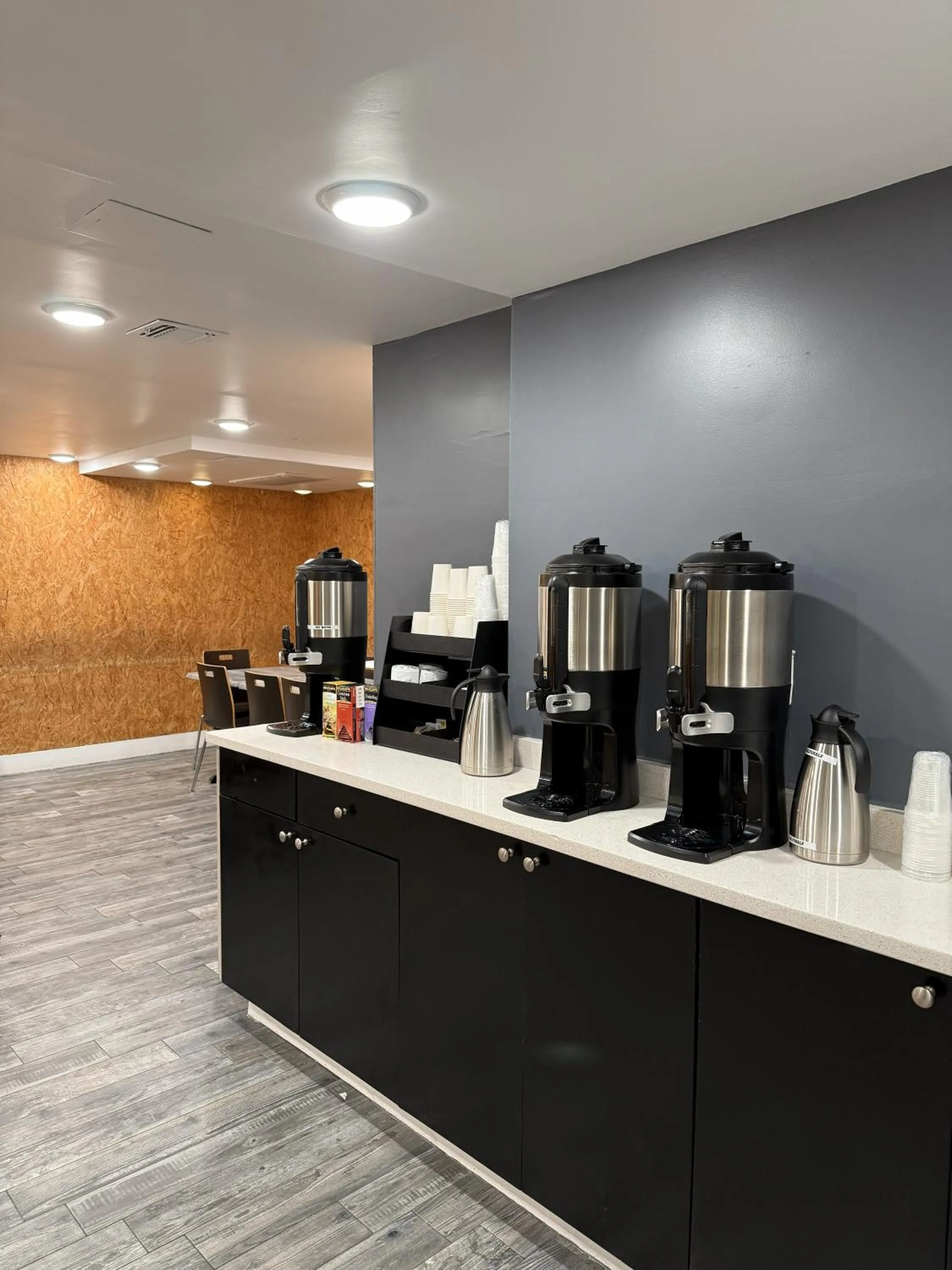 Coffee/tea facilities in Bklyn House Hotel New York Brooklyn