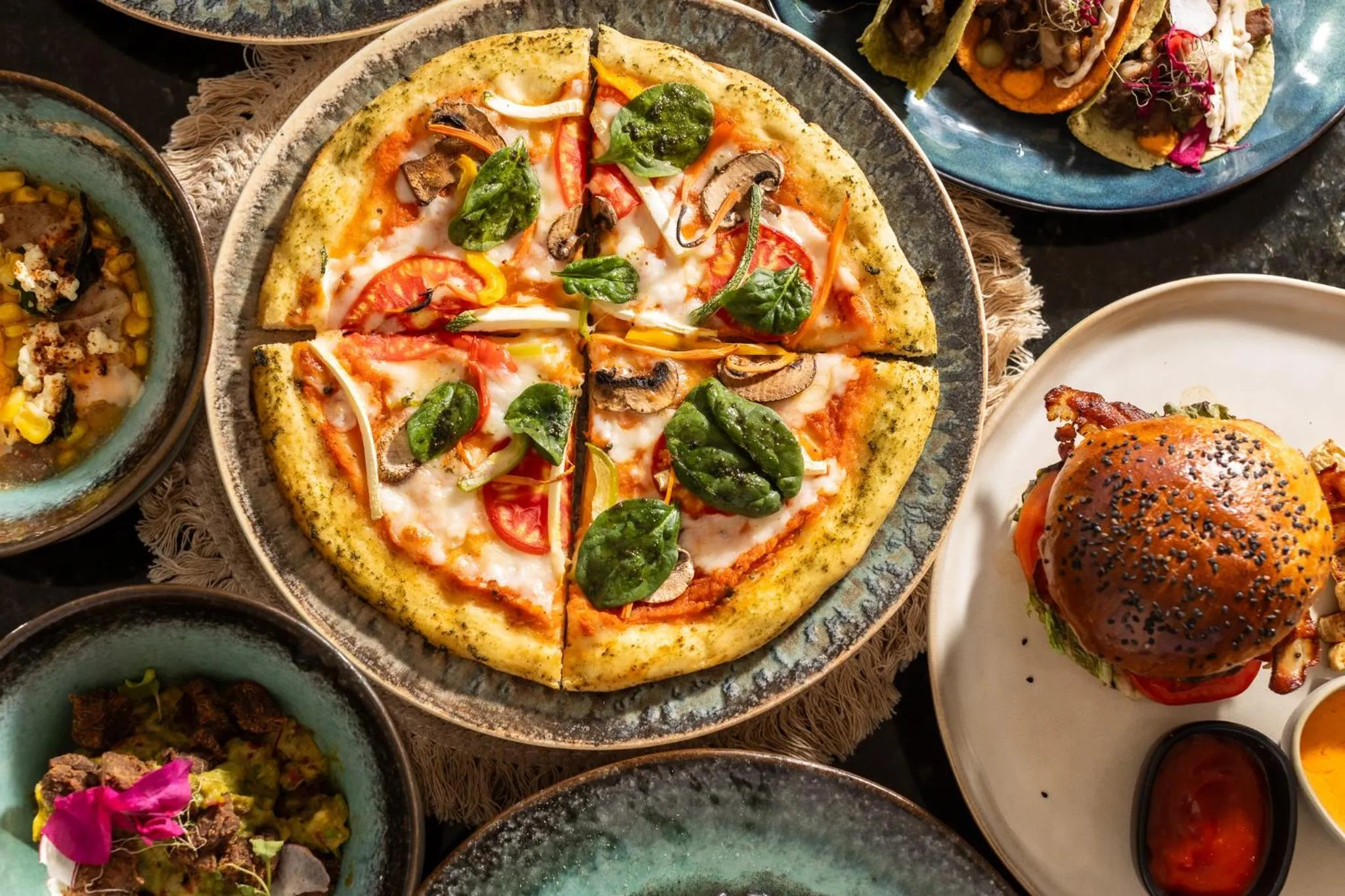 Restaurant/places to eat in Hotel Casa Hipil