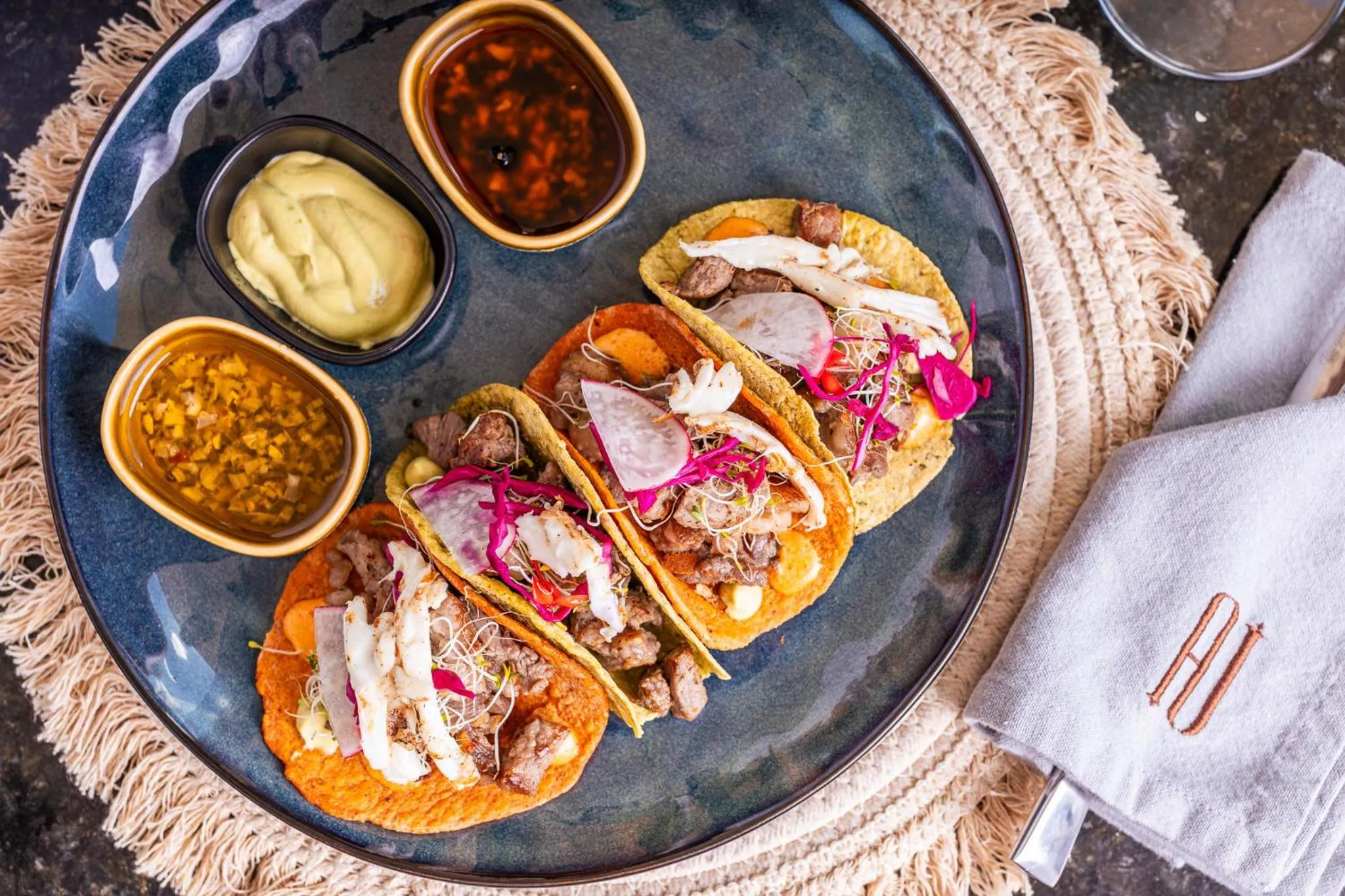 Restaurant/places to eat in Hotel Casa Hipil