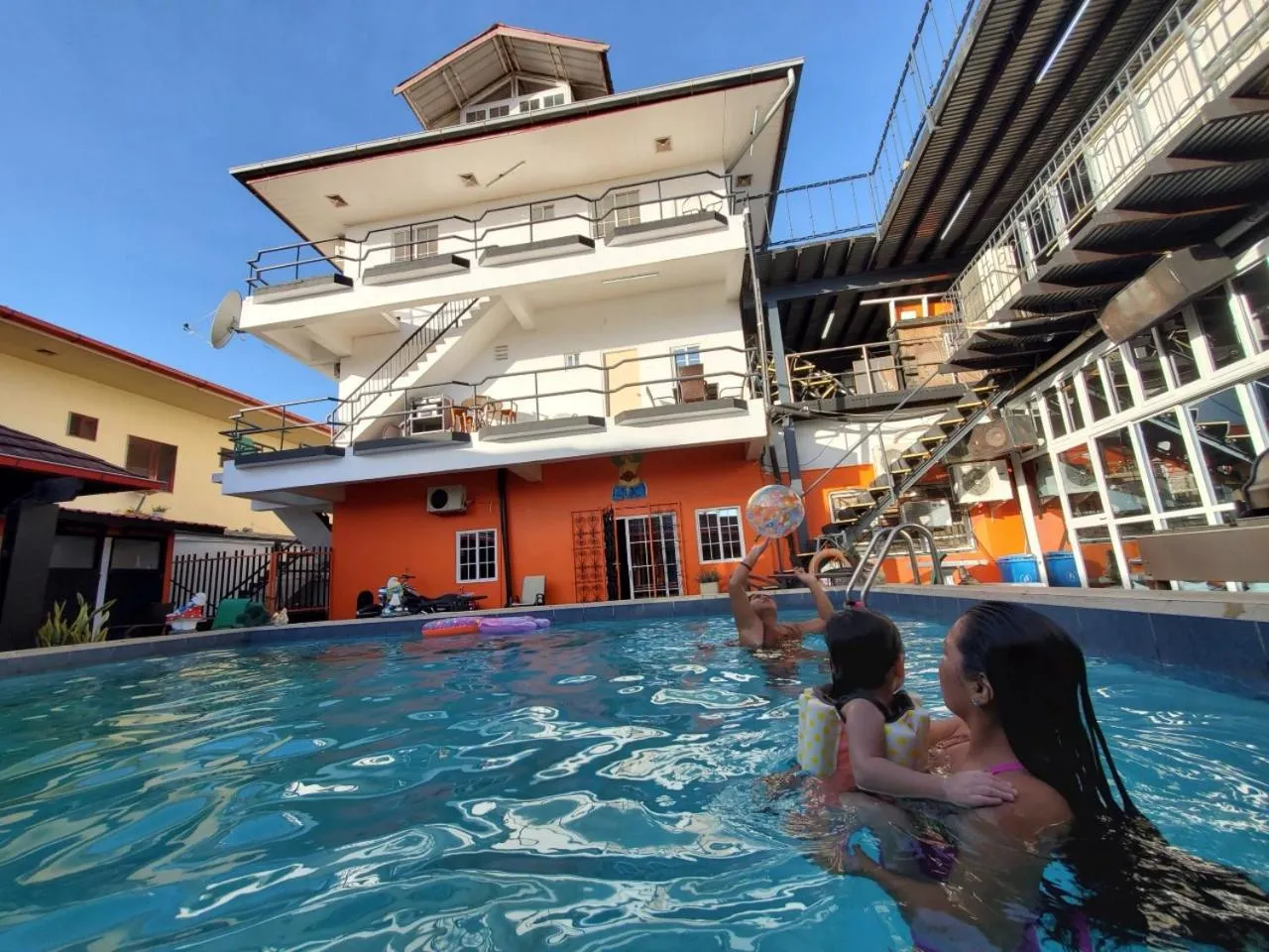 People in Hotel Bar Restaurant Emergency 911 STO LK GROUP