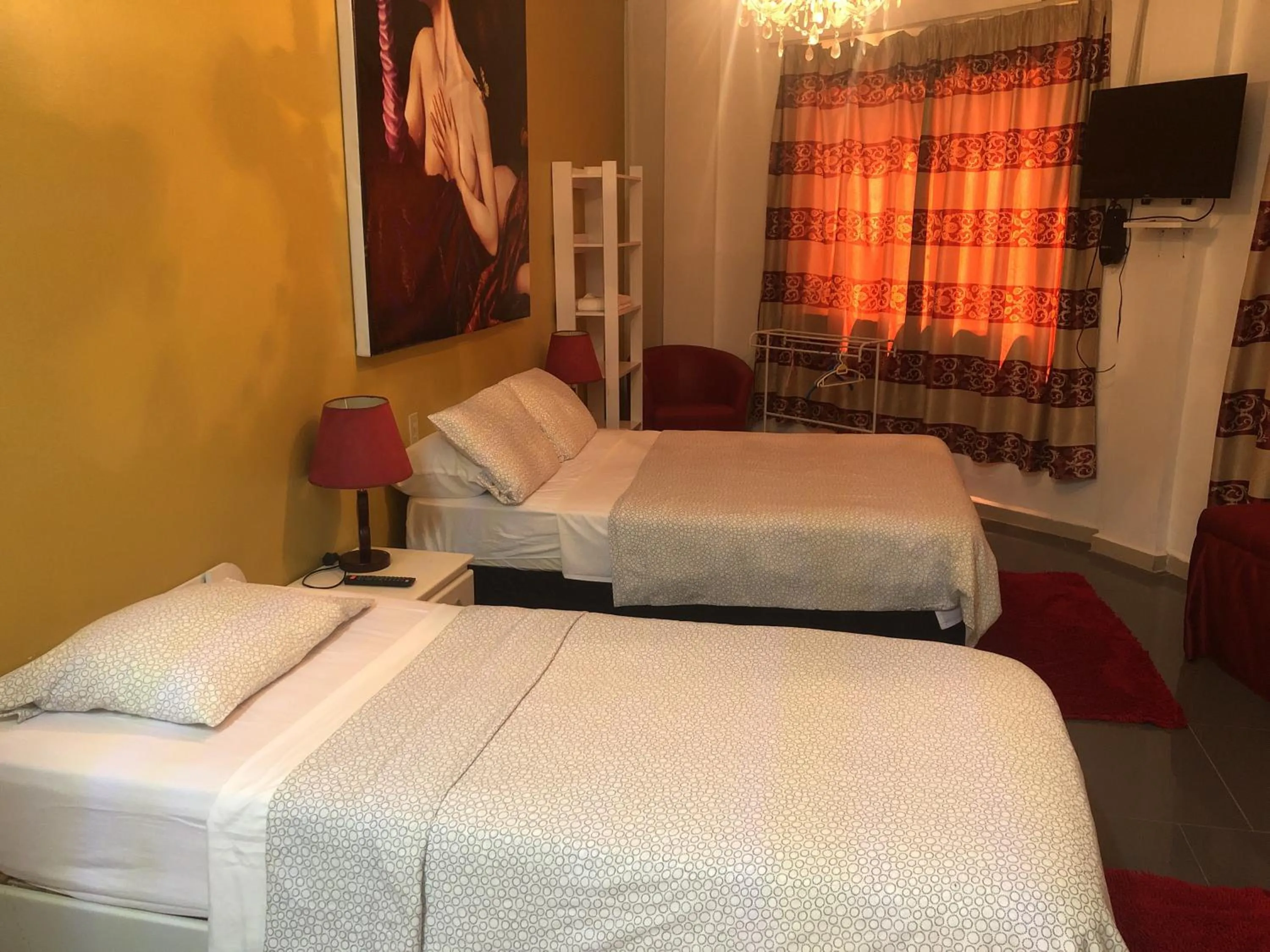 Bed in Hotel Bar Restaurant Emergency 911 STO LK GROUP