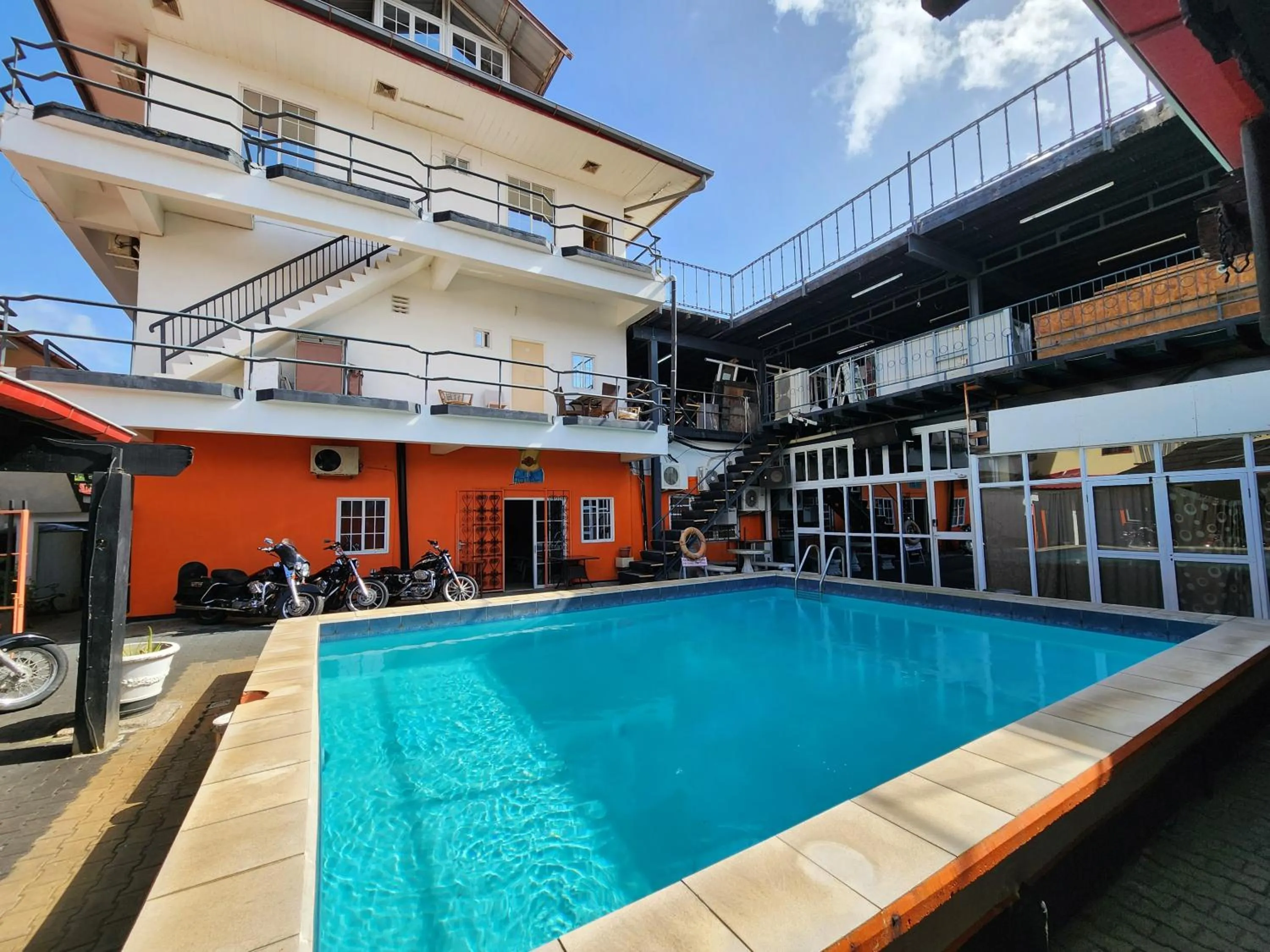 Pool view in Hotel Bar Restaurant Emergency 911 STO LK GROUP