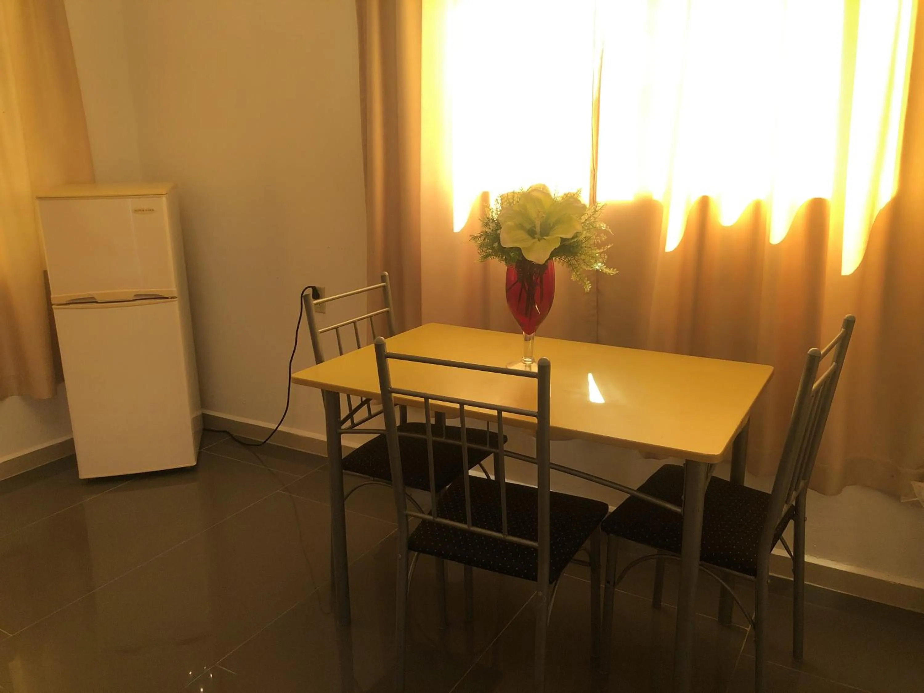 Hotel Bar Restaurant Emergency 911 STO LK GROUP