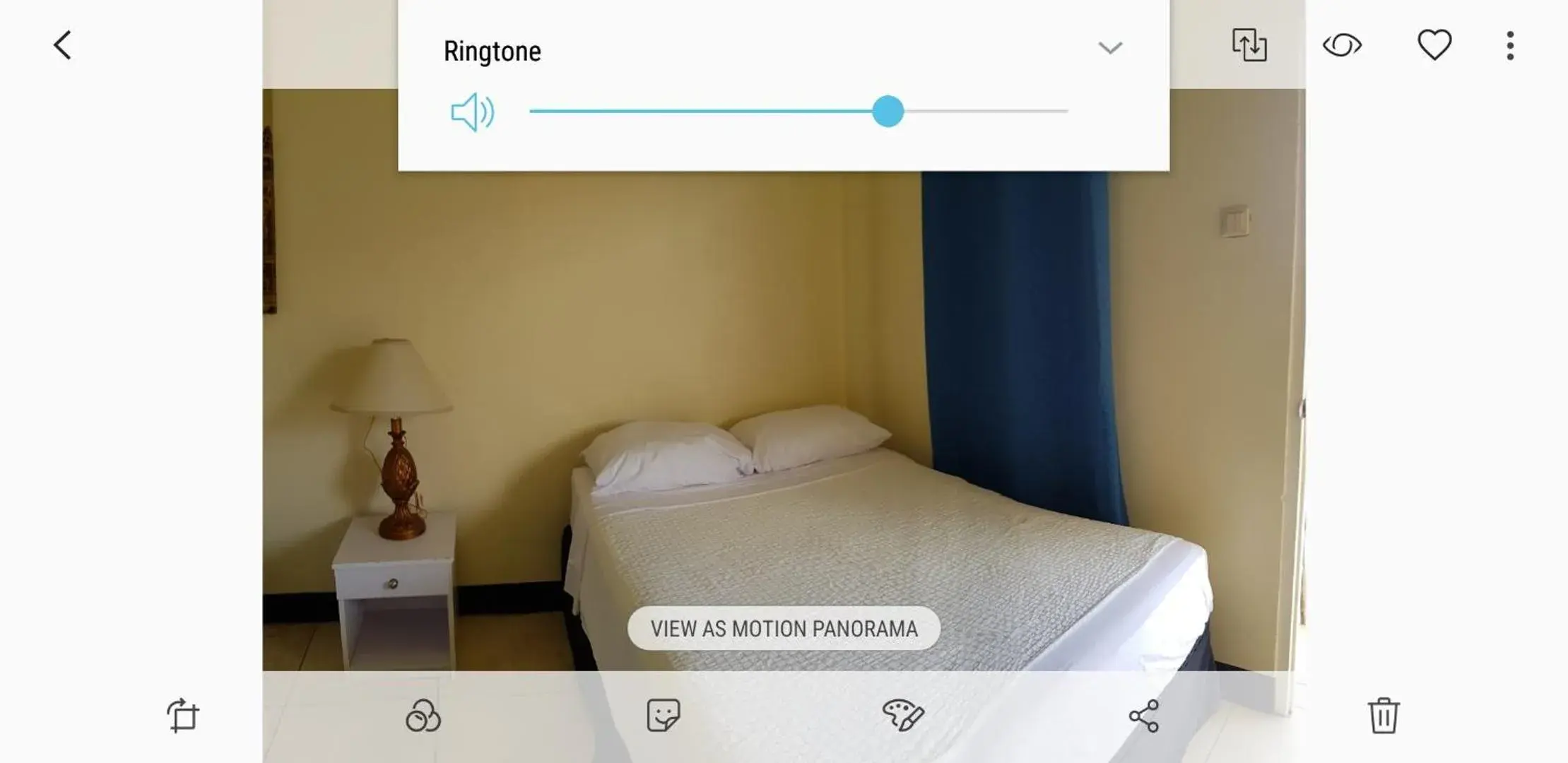 Budget Double or Twin Room in Hotel Bar Restaurant Emergency 911 STO LK GROUP Budget Double or Twin Room in Hotel Bar Restaurant Emergency 911 STO LK GROUP