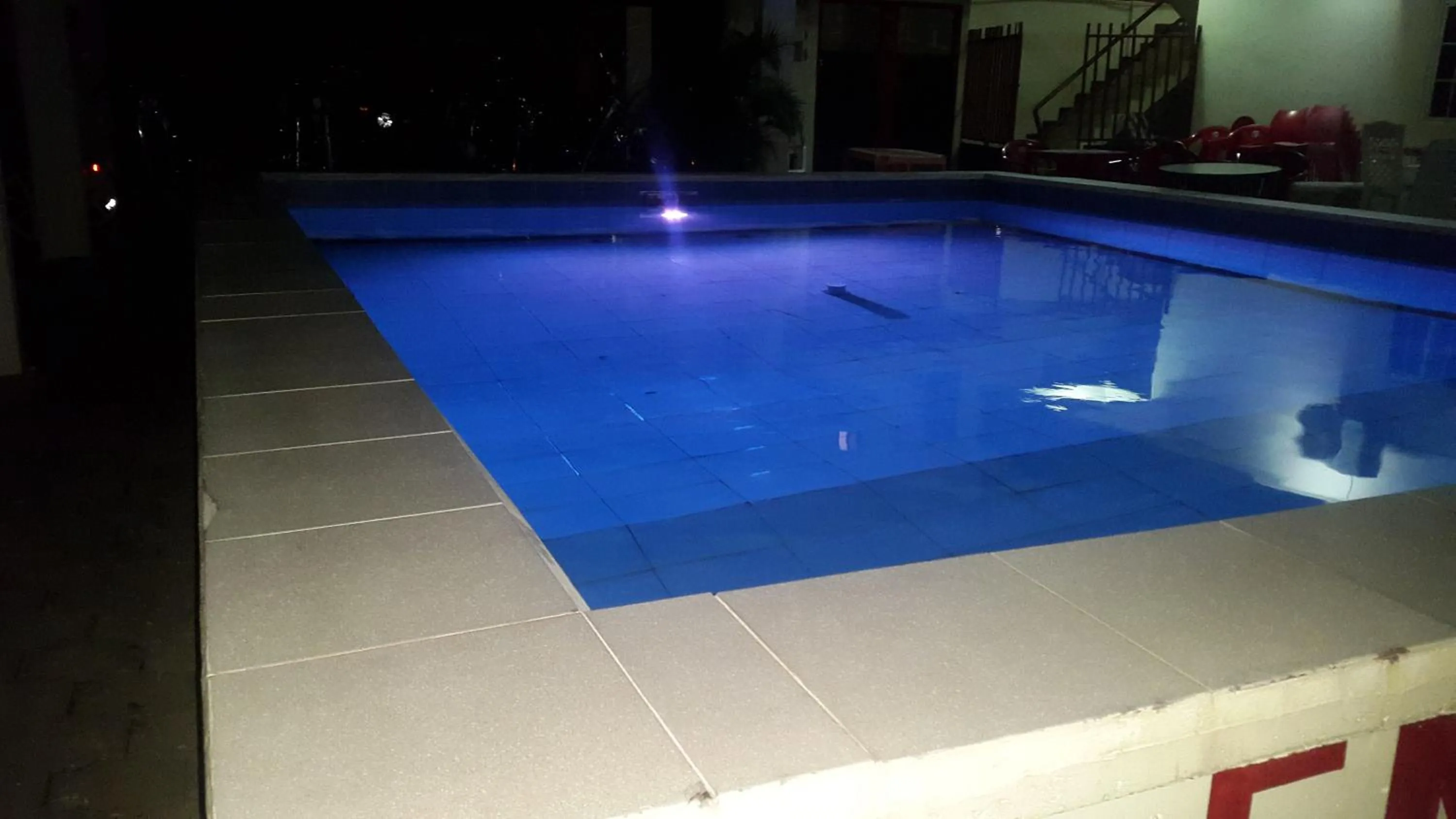 Swimming pool in Hotel Bar Restaurant Emergency 911 STO LK GROUP