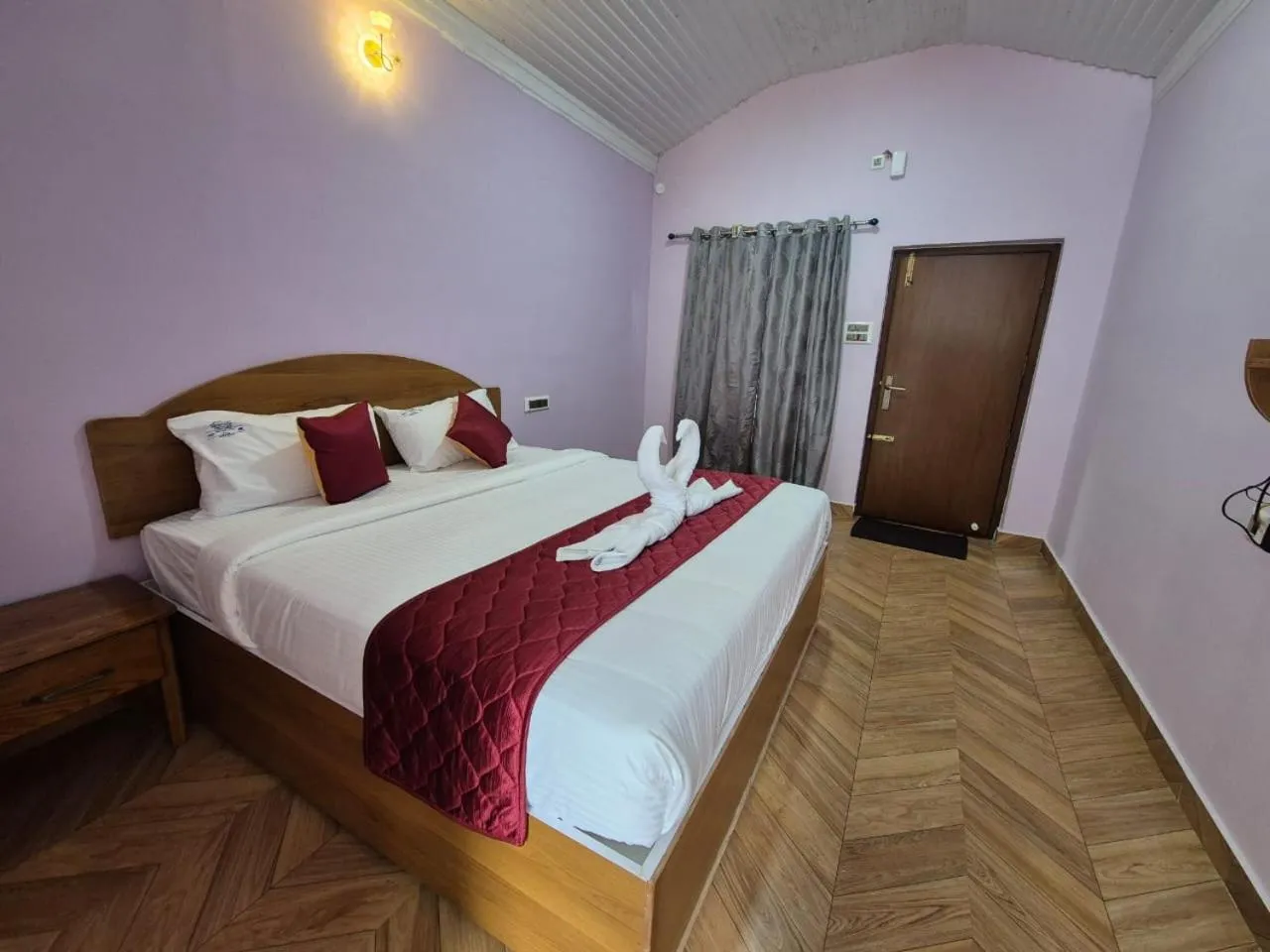 Bed in Sharma Jee Farm House Yercaud