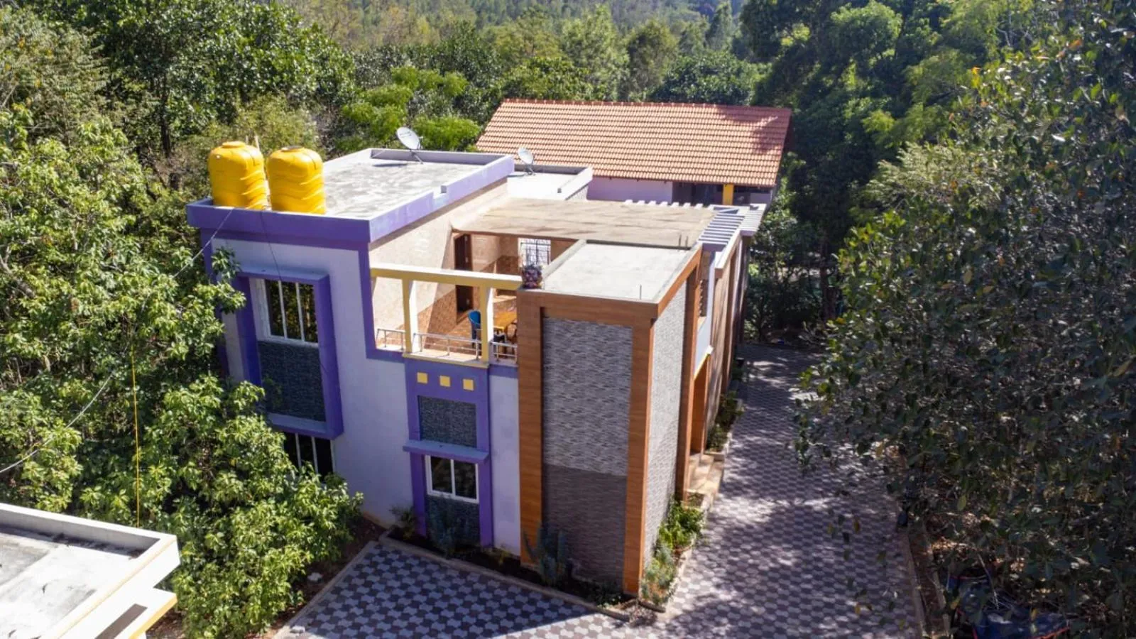 Property building in Sharma Jee Farm House Yercaud