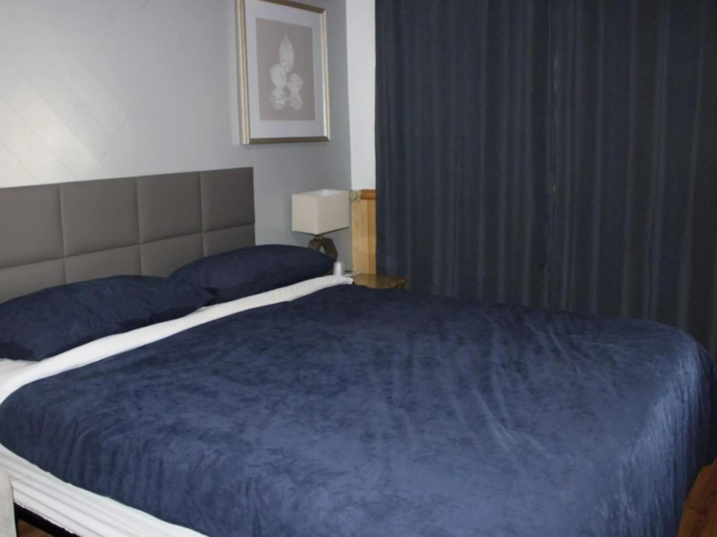 Bedroom, Bed in Wisconsin-Aire Motel By OYO Random Lake