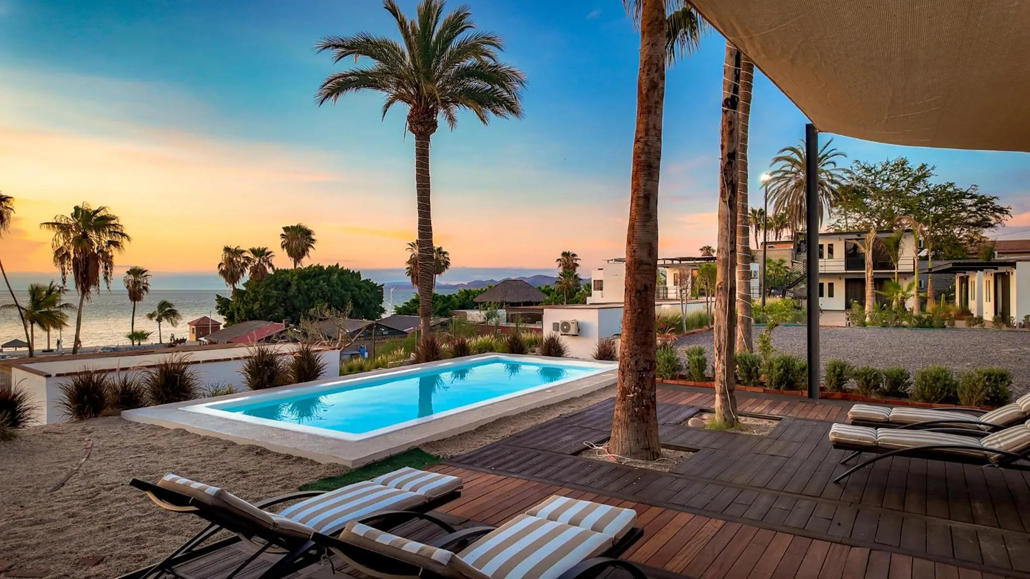 Patio in InHouse Glamping Hotel La Paz