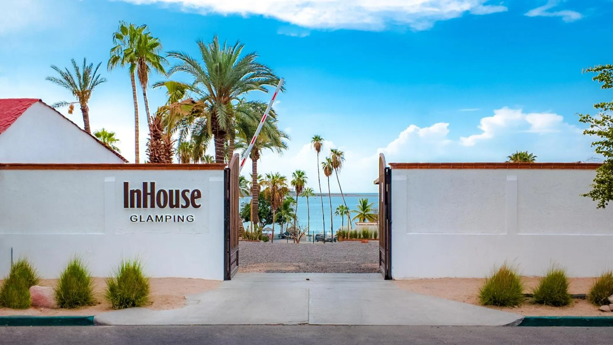 Property building in InHouse Glamping Hotel La Paz