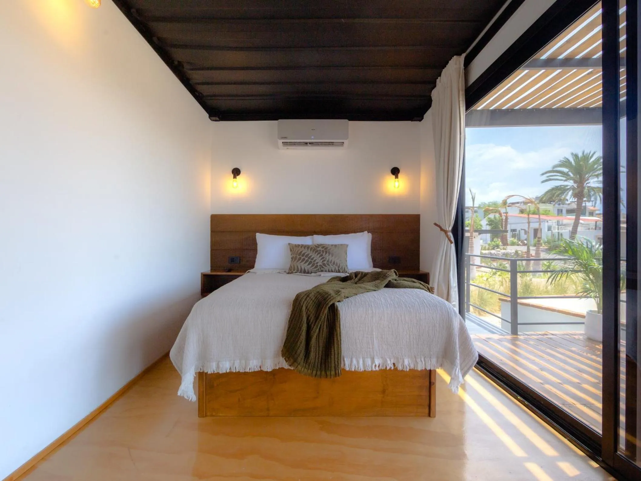 Bed in InHouse Glamping Hotel La Paz