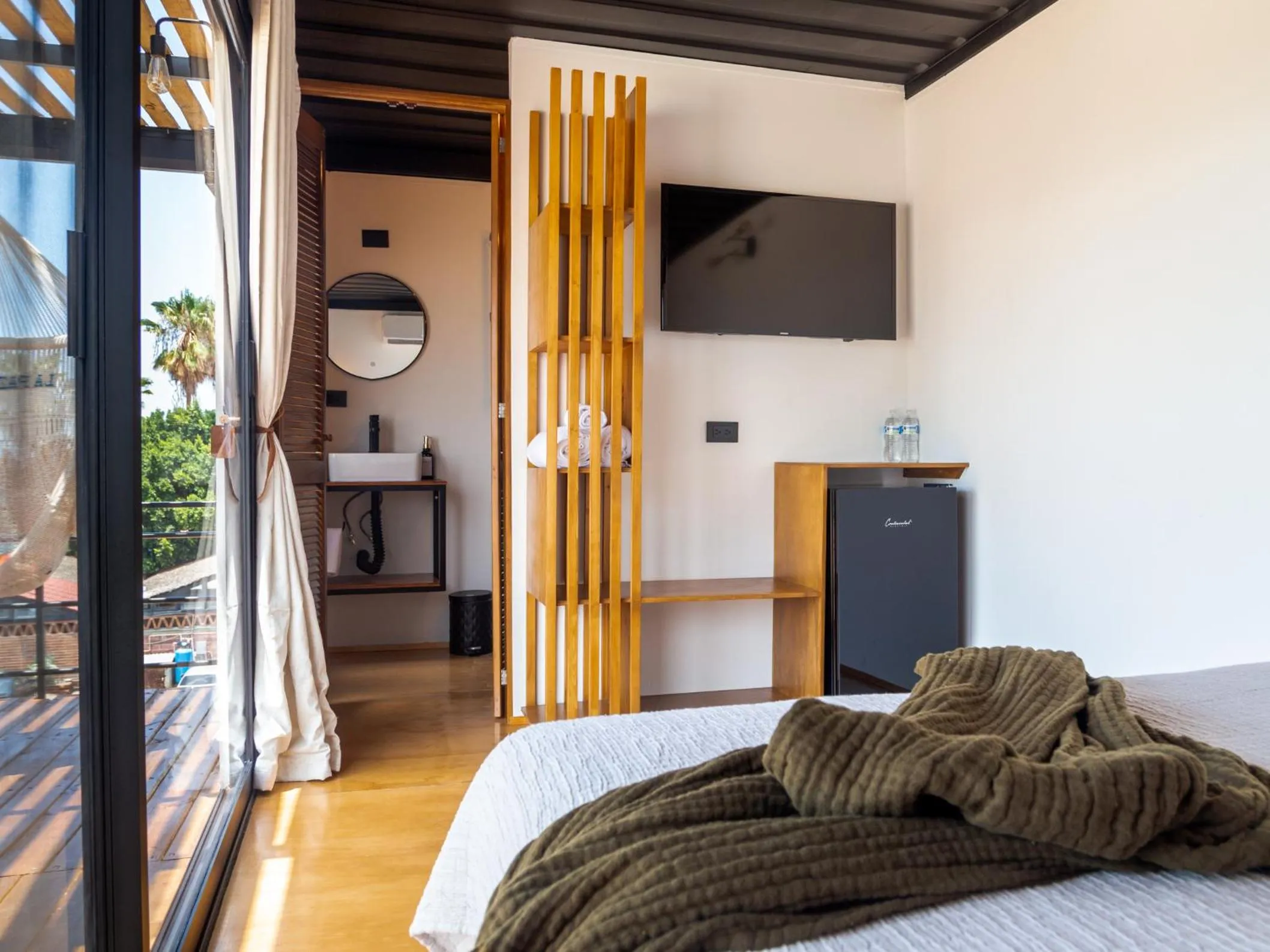 Bed in InHouse Glamping Hotel La Paz