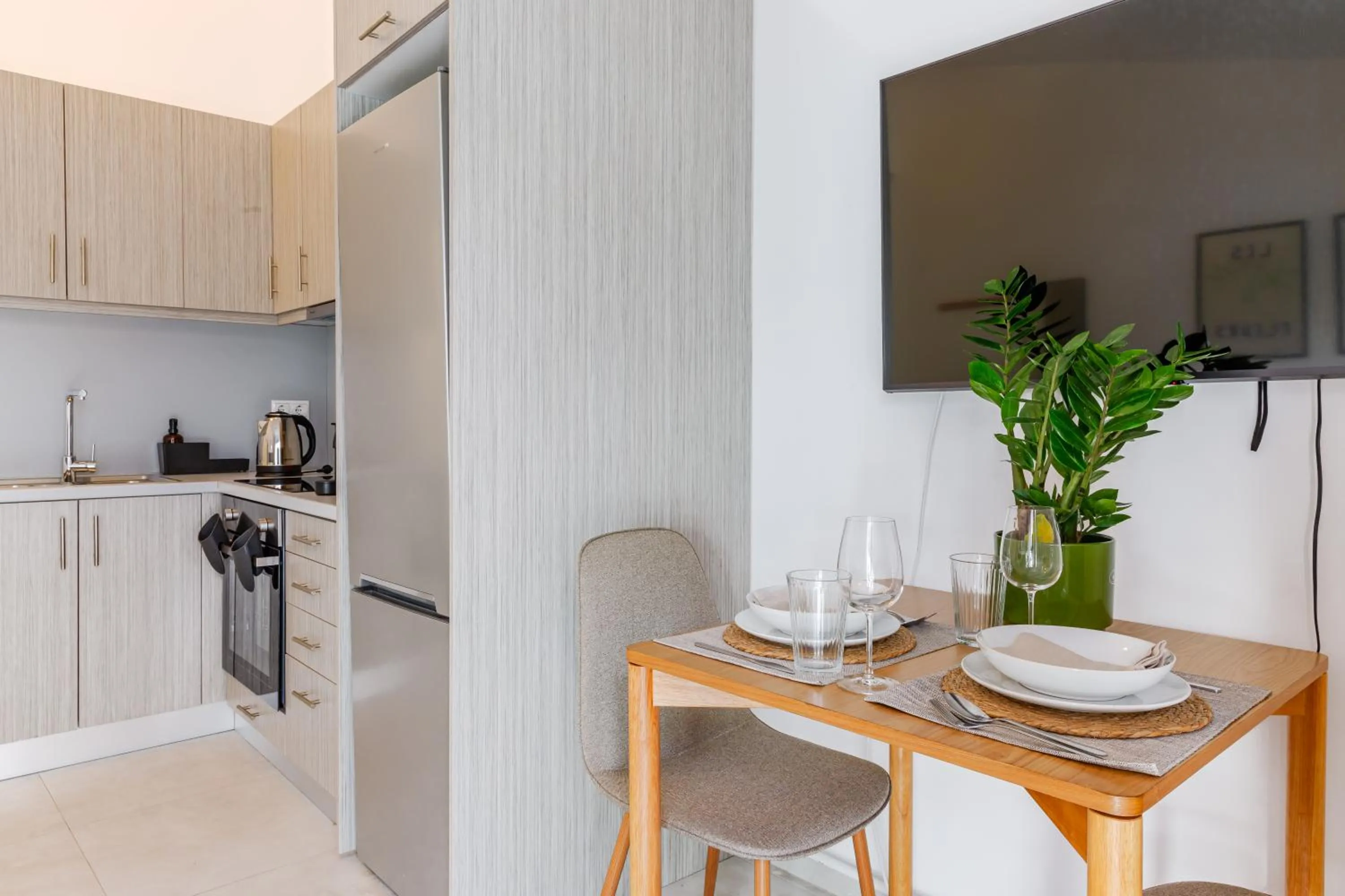 Coffee/tea facilities in Noon Smart Residences