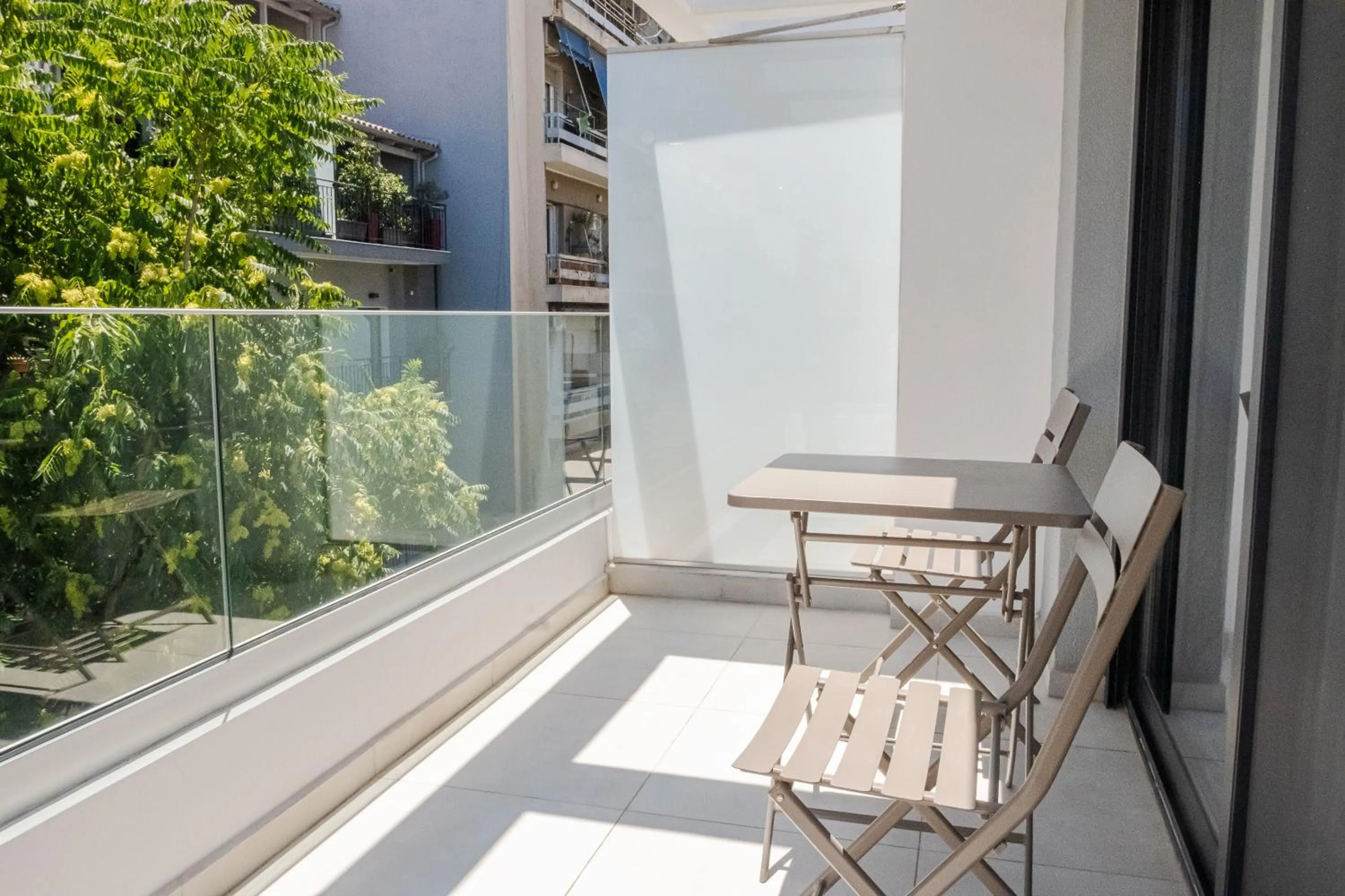 Day in Noon Smart Residences