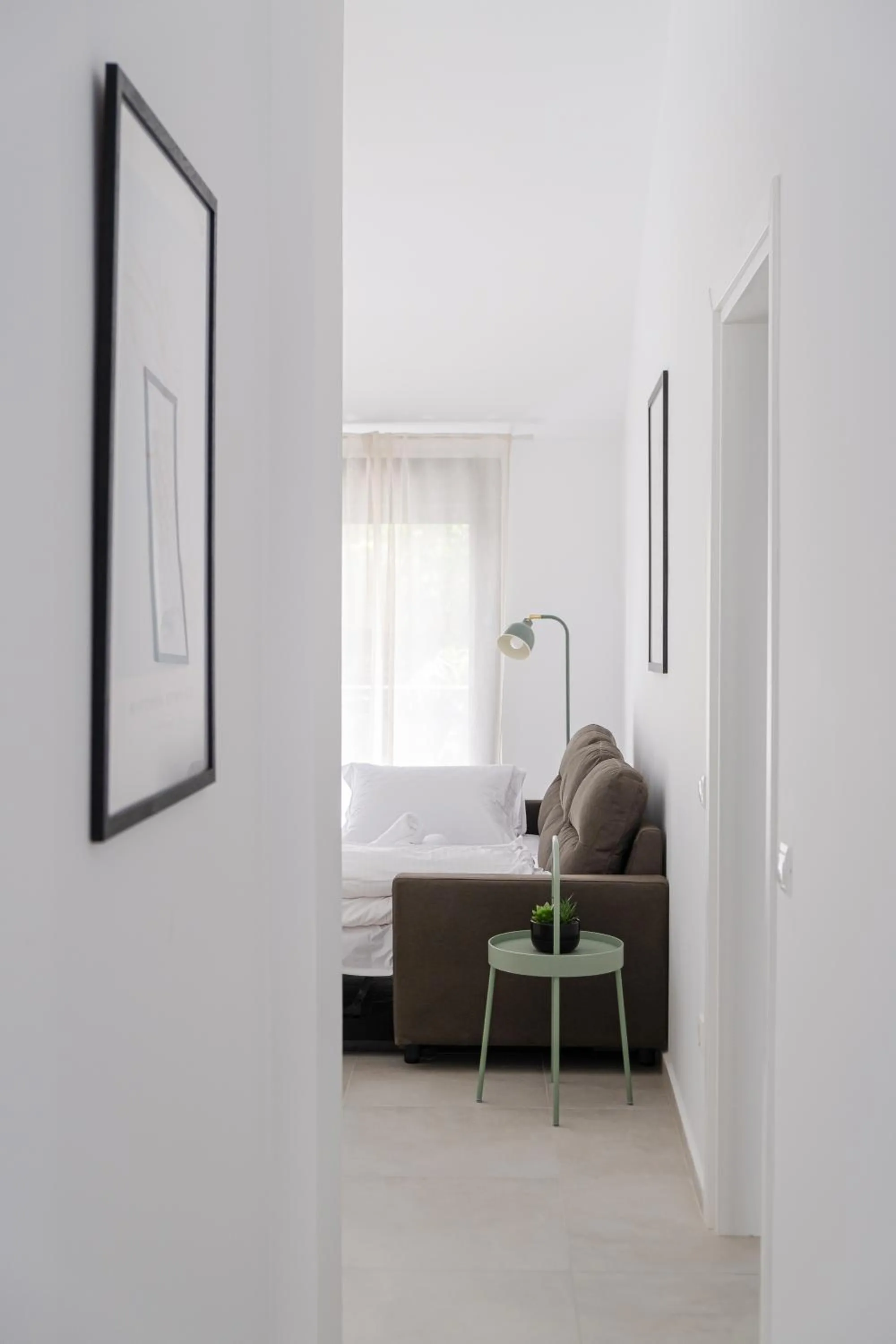 Photo of the whole room, Bed in Noon Smart Residences