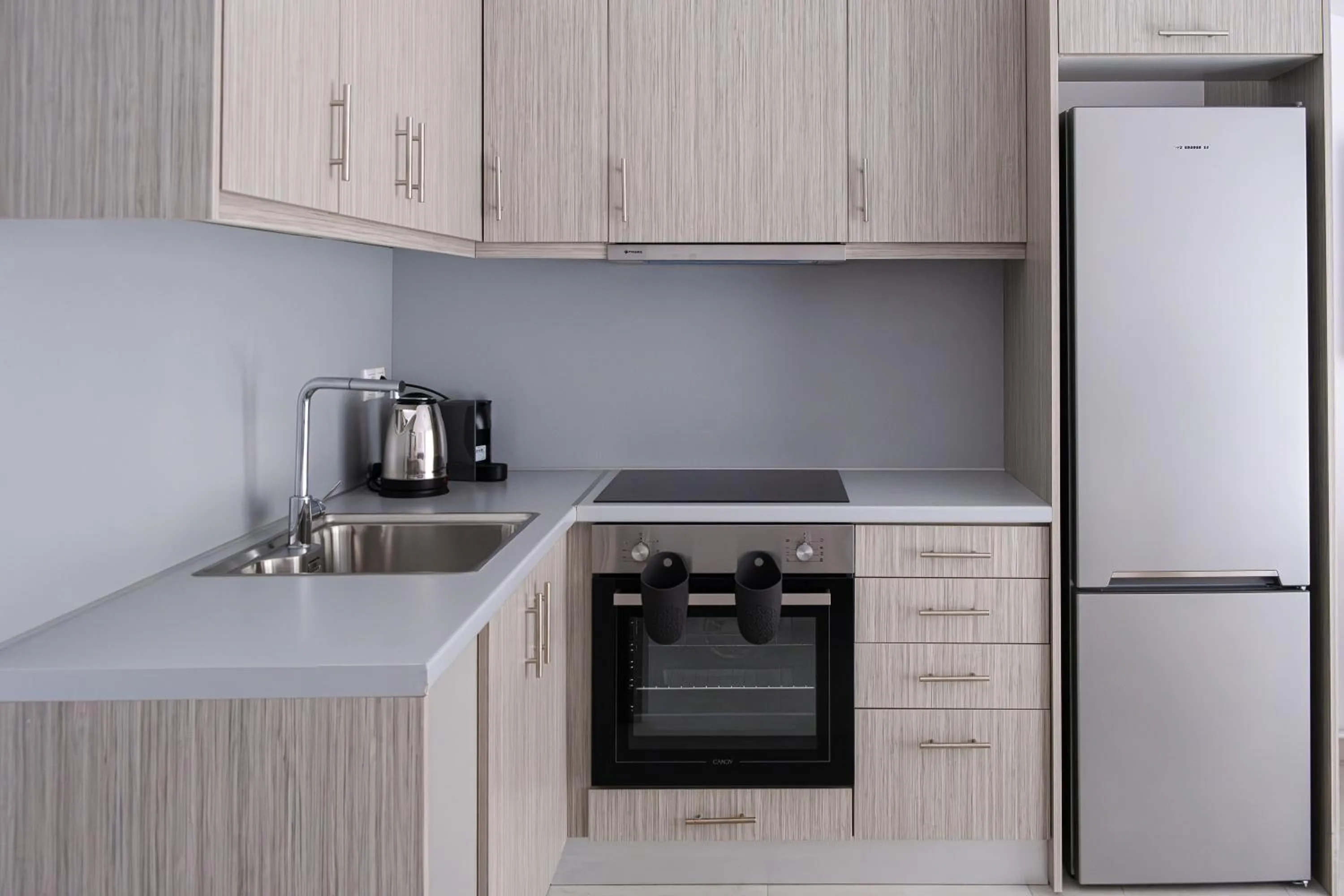 Coffee/tea facilities in Noon Smart Residences