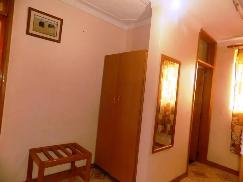 Palm Springs Hotel Masaka