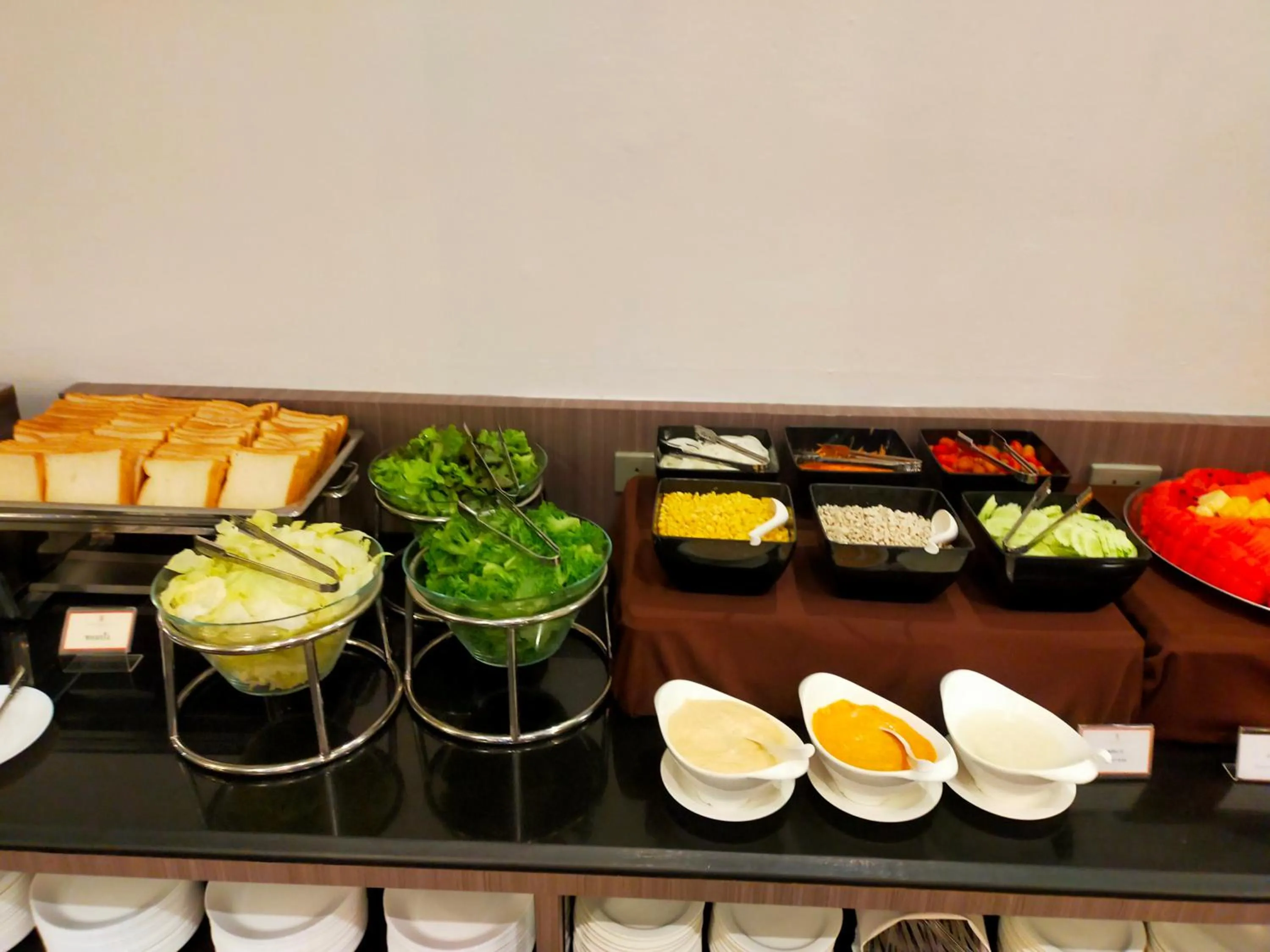 Breakfast in Songphanburi Hotel