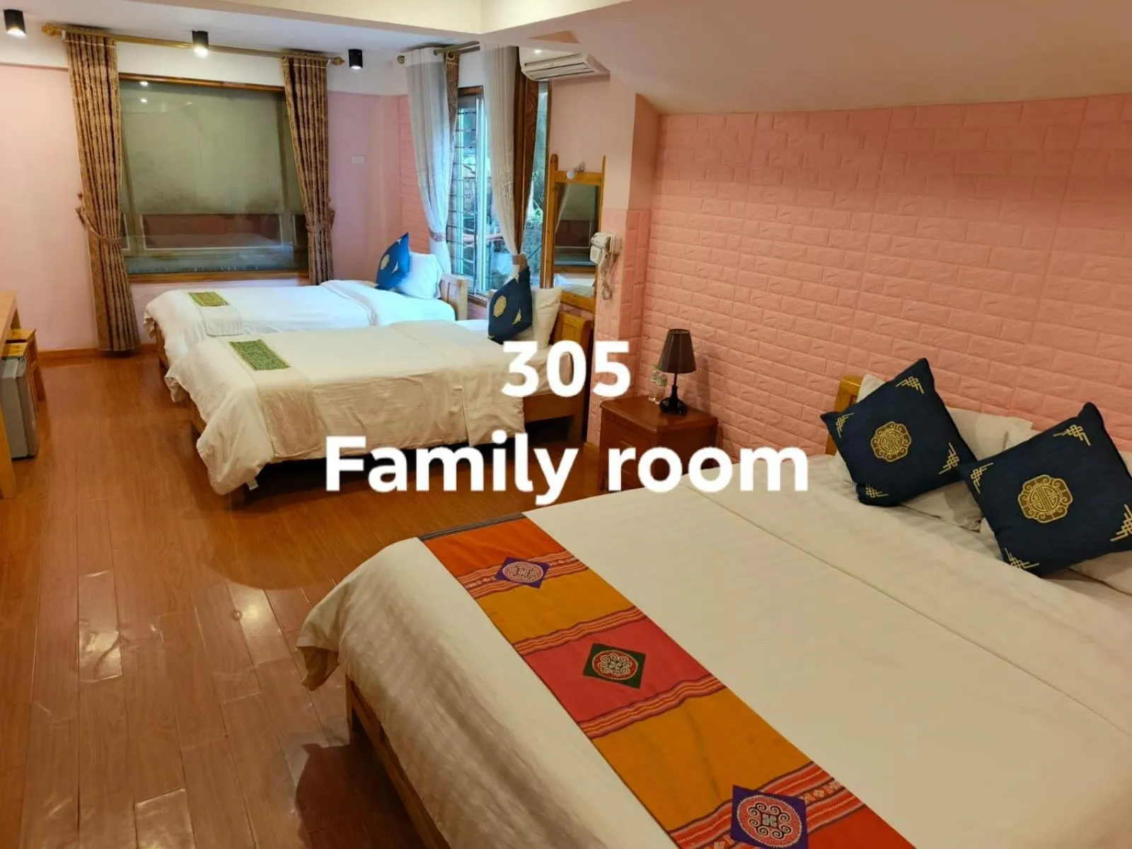 Bed in Sapa Scenery Hotel