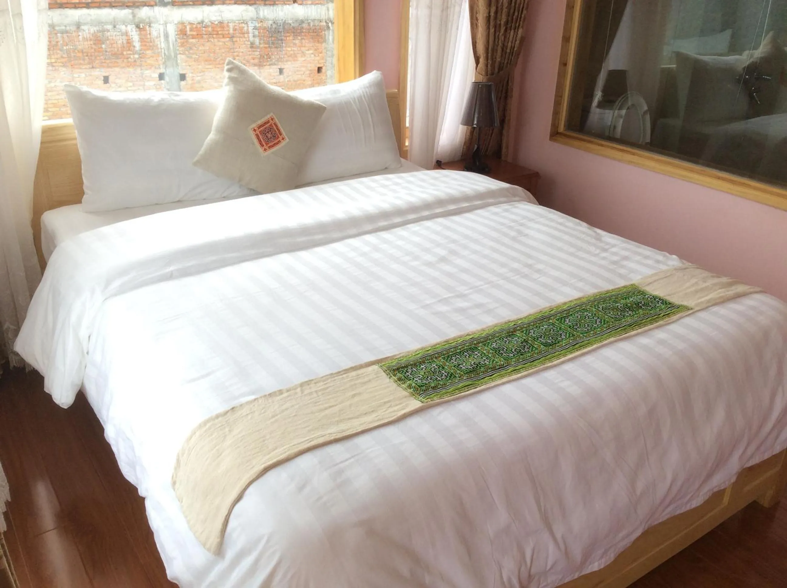 Bed in Sapa Scenery Hotel